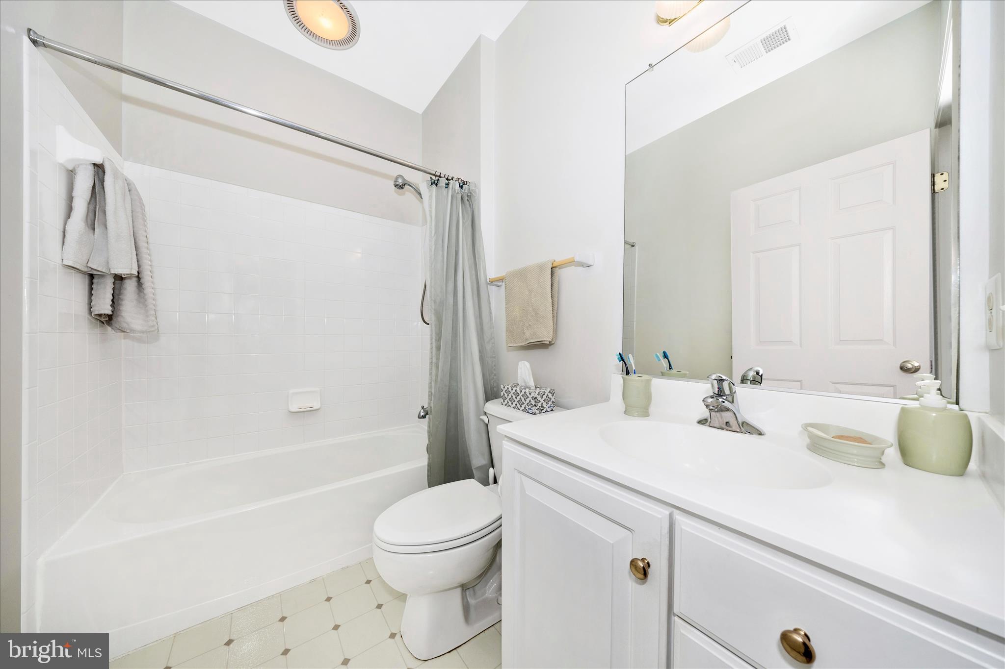 VILLAGES OF URBANA - Residential