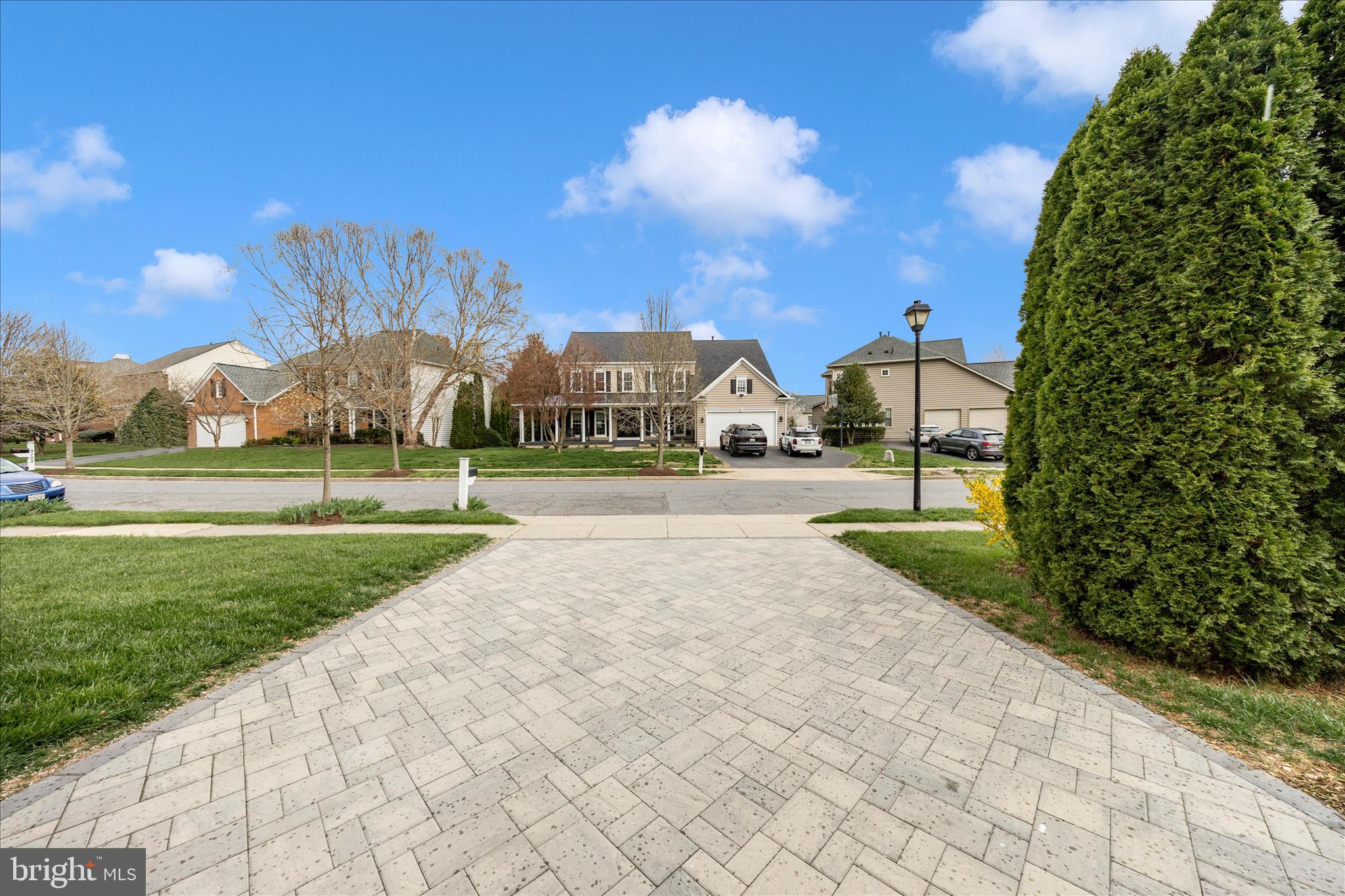 VILLAGES OF URBANA - Residential