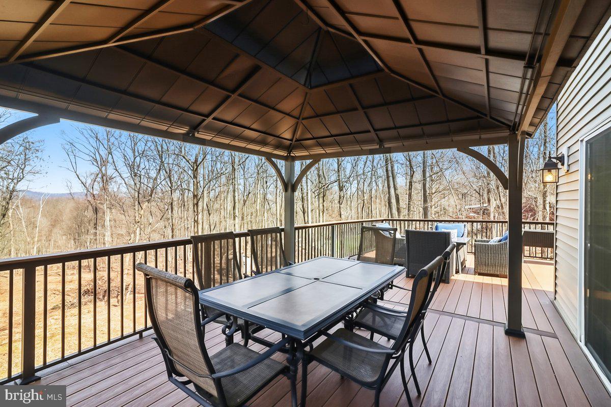 BRIARWOOD - Residential