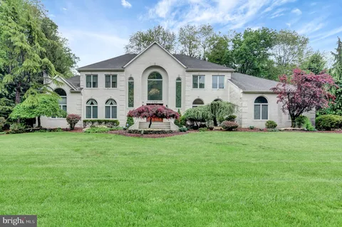 106 Rico Drive N, Morganville, NJ MLS: NJMM2003712
