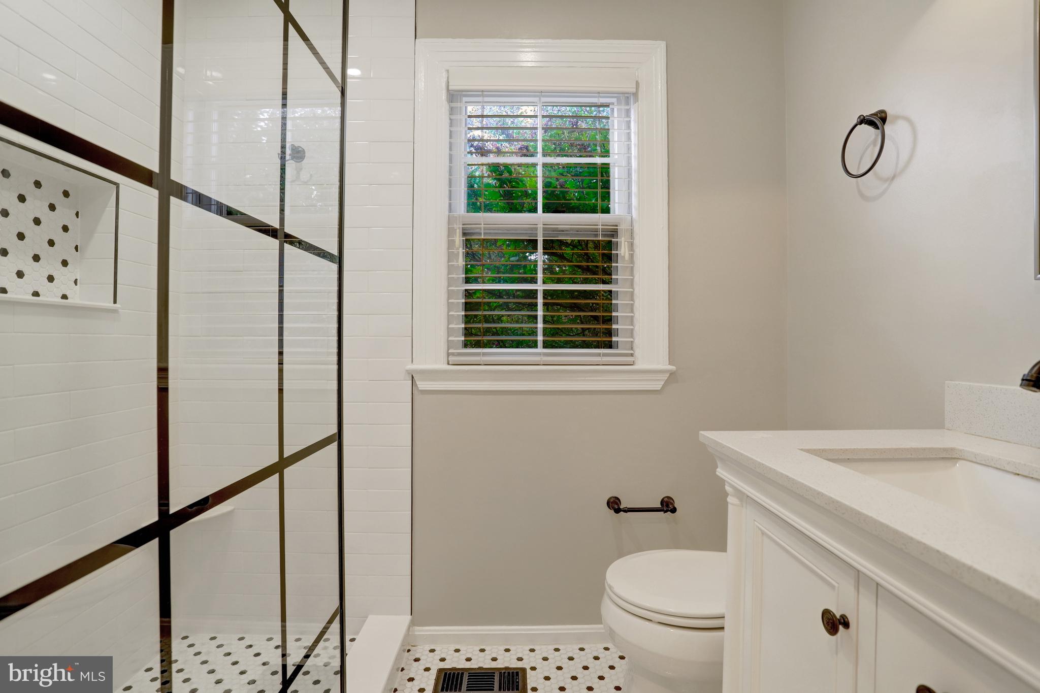 ARLINGTON VILLAGE - Residential