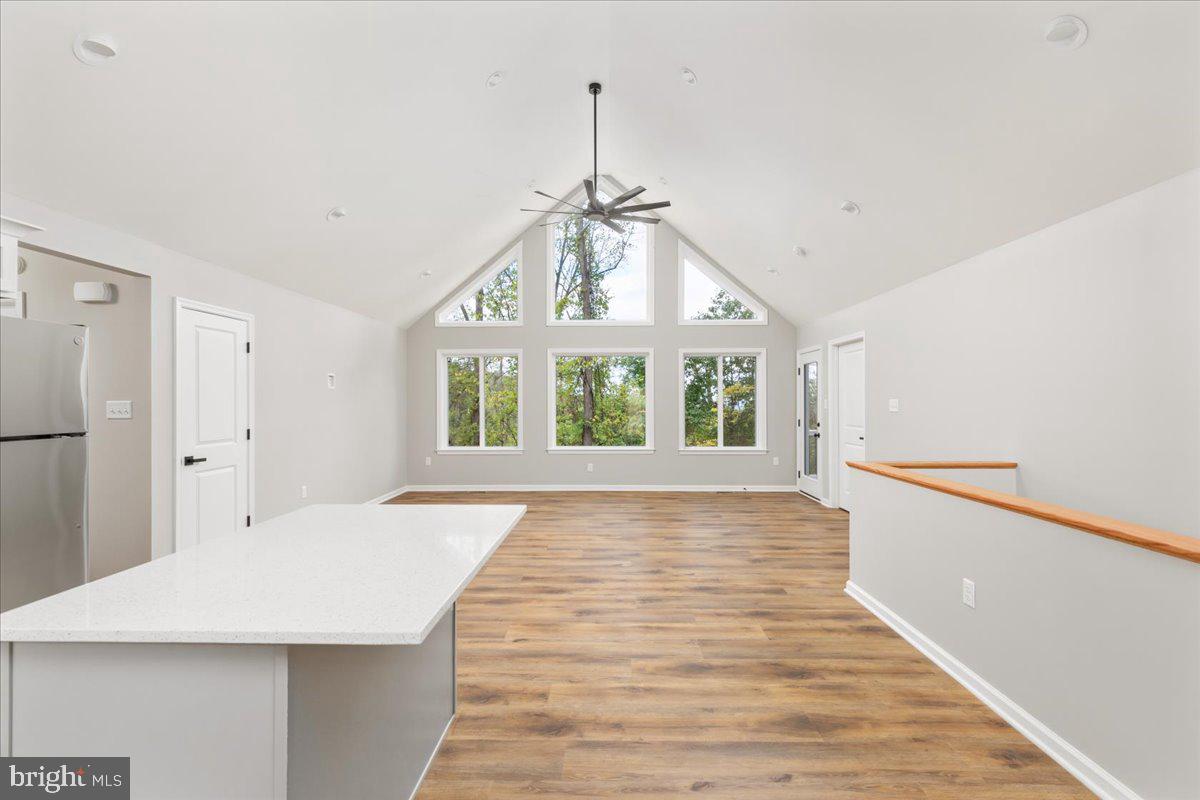 SUSAN'S - LOT 24A