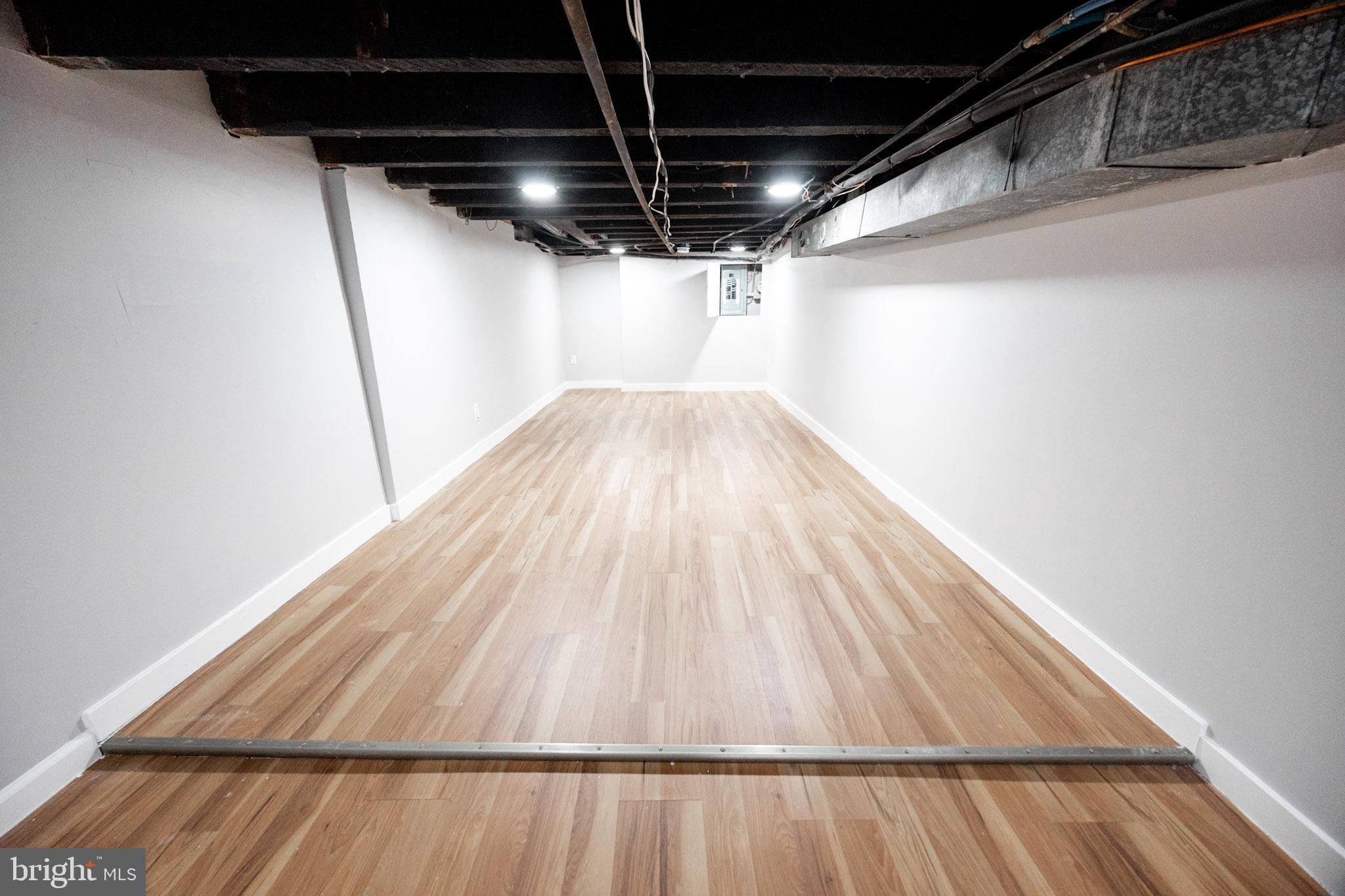 PHILADELPHIA (SOUTH) - Residential