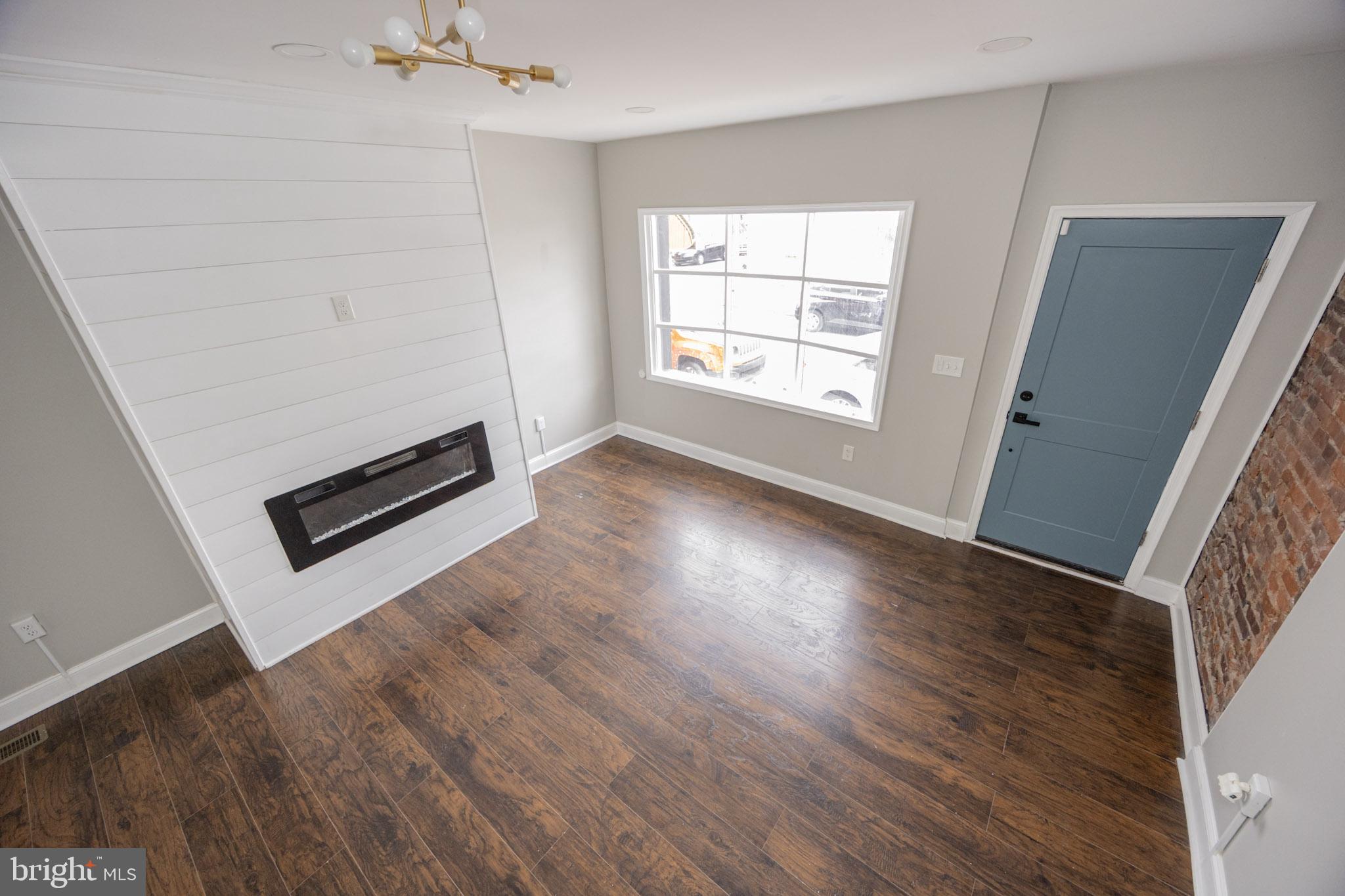 PHILADELPHIA (SOUTH) - Residential