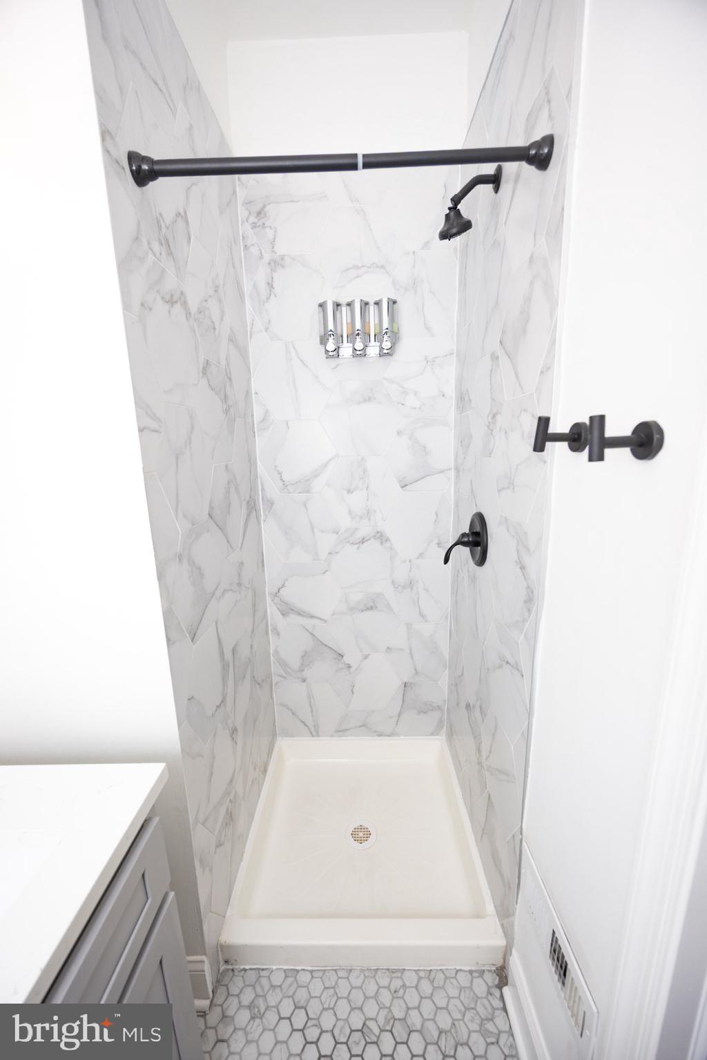 PHILADELPHIA (SOUTH) - Residential