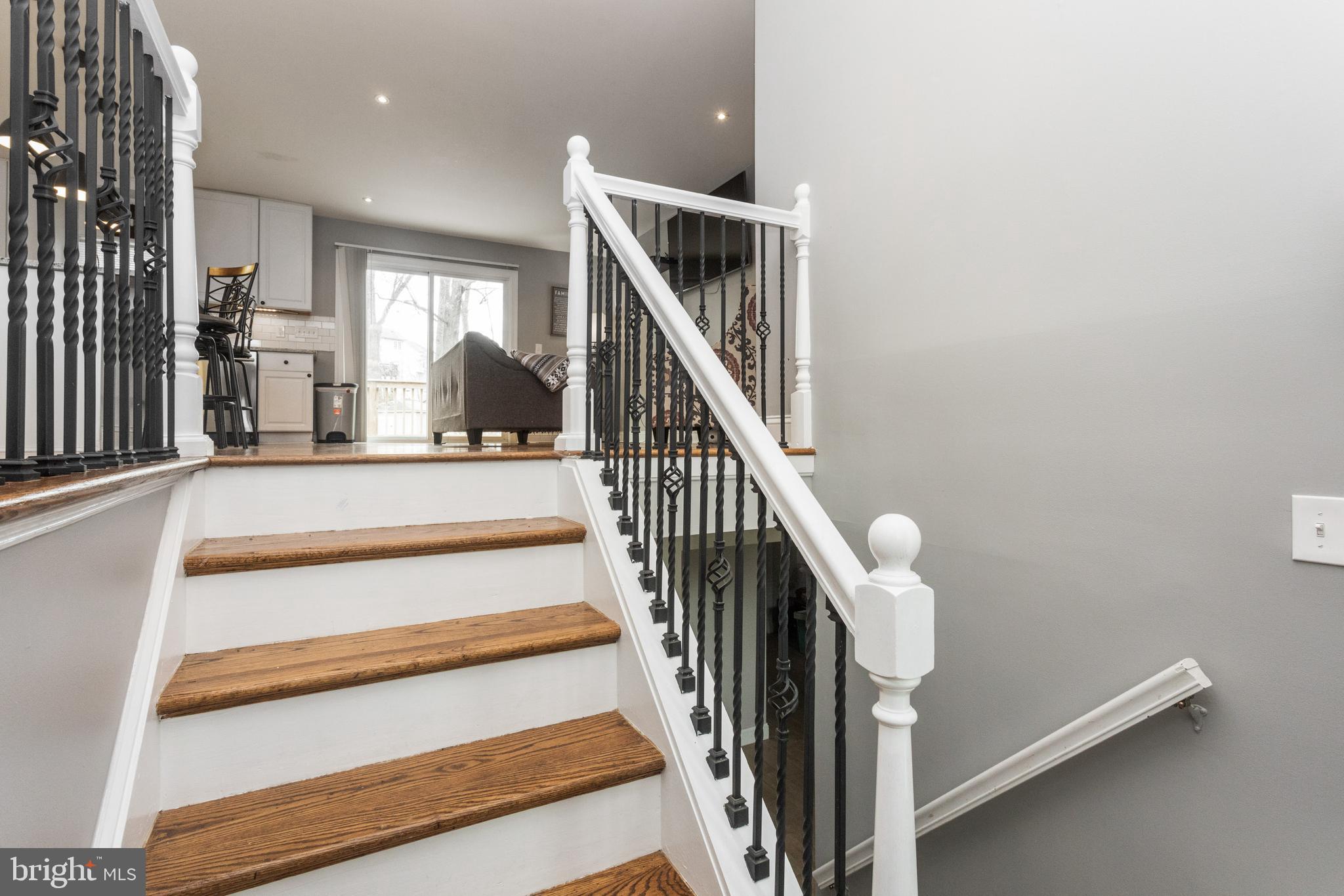 WESTBURY - Residential