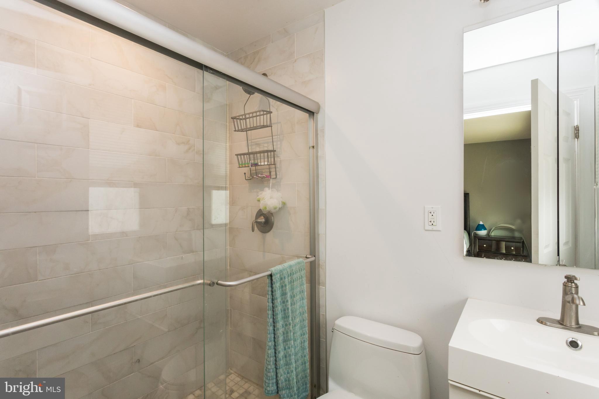 WESTBURY - Residential