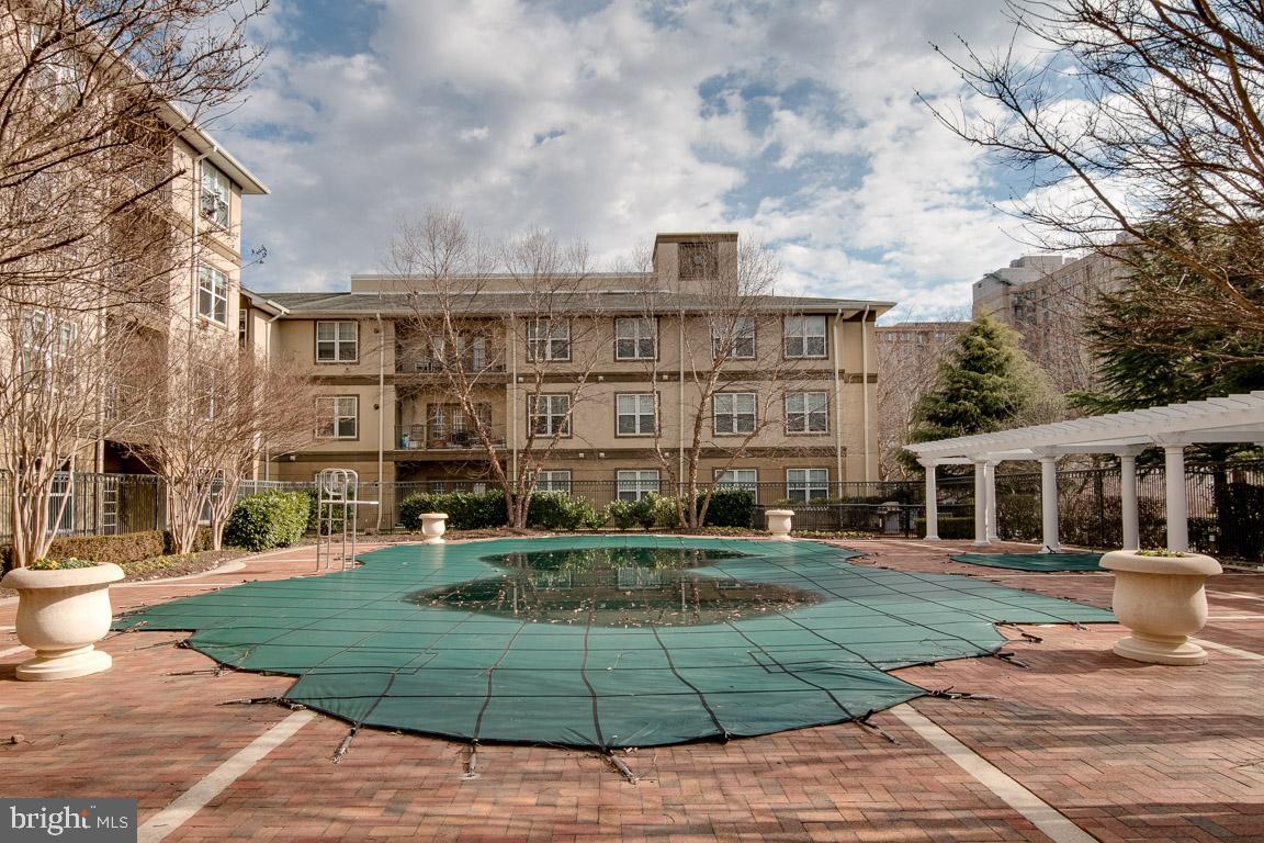 WHITE FLINT STATION - Residential Lease