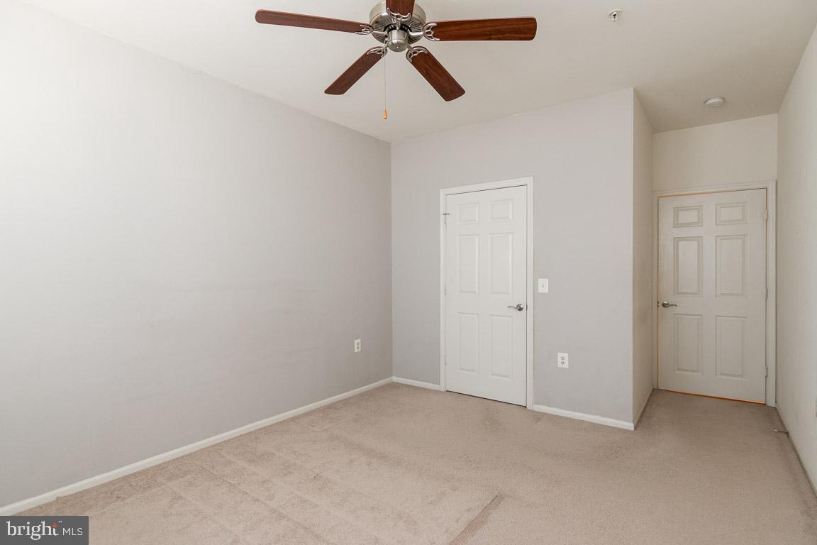 WHITE FLINT STATION - Residential Lease