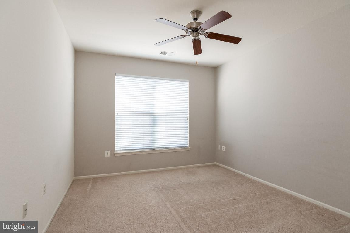 WHITE FLINT STATION - Residential Lease