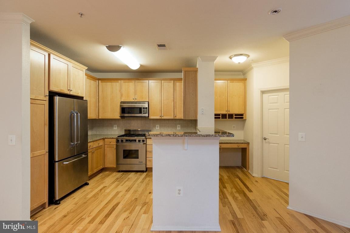 WHITE FLINT STATION - Residential Lease