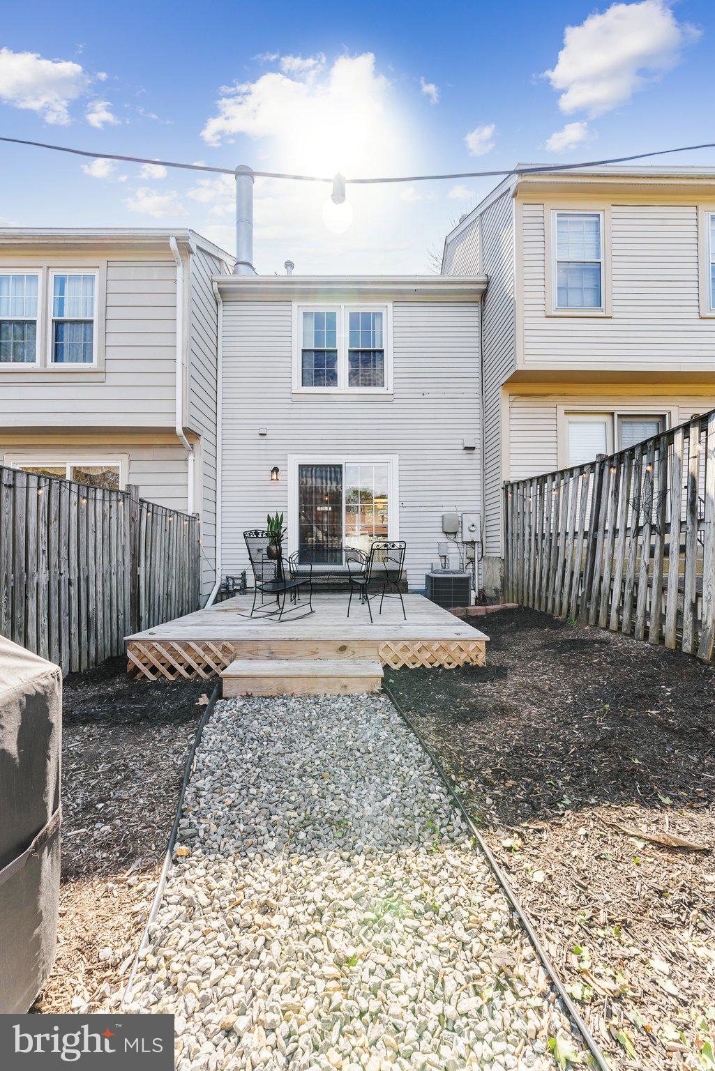 SOUTH KINGS STATION - Residential