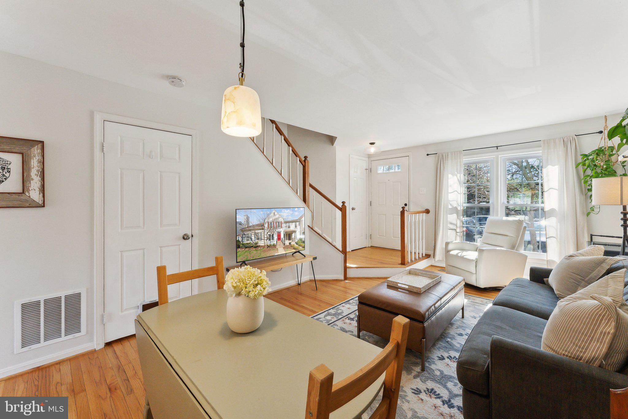 SOUTH KINGS STATION - Residential