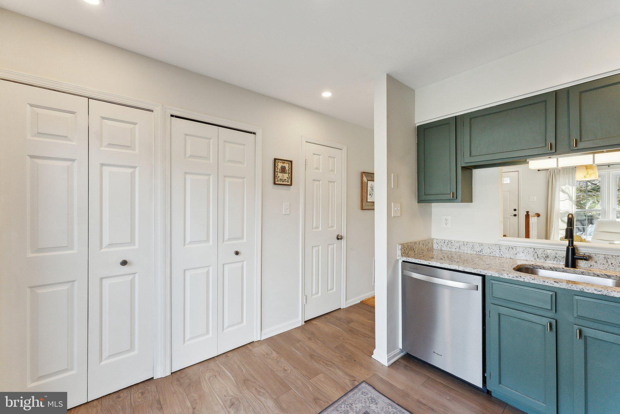 SOUTH KINGS STATION - Residential