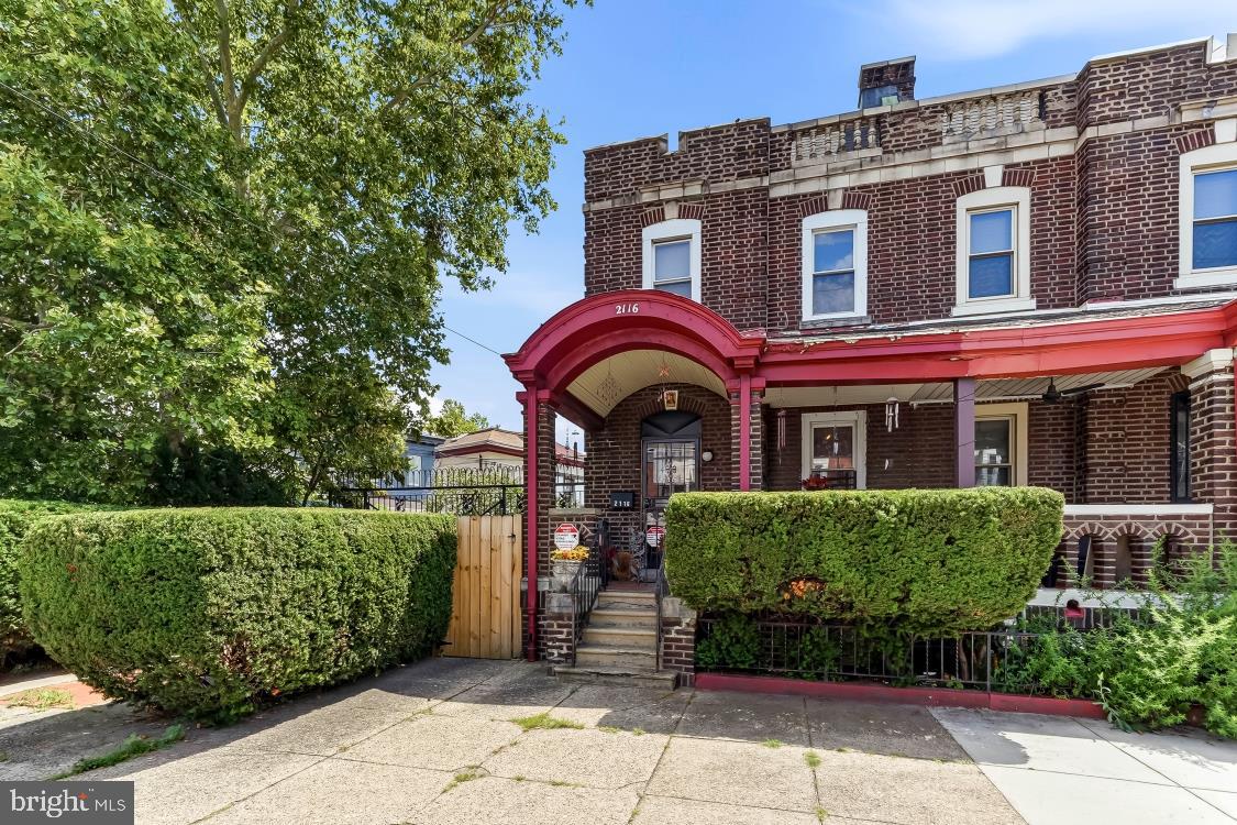 2116 W PASSYUNK AVENUE
