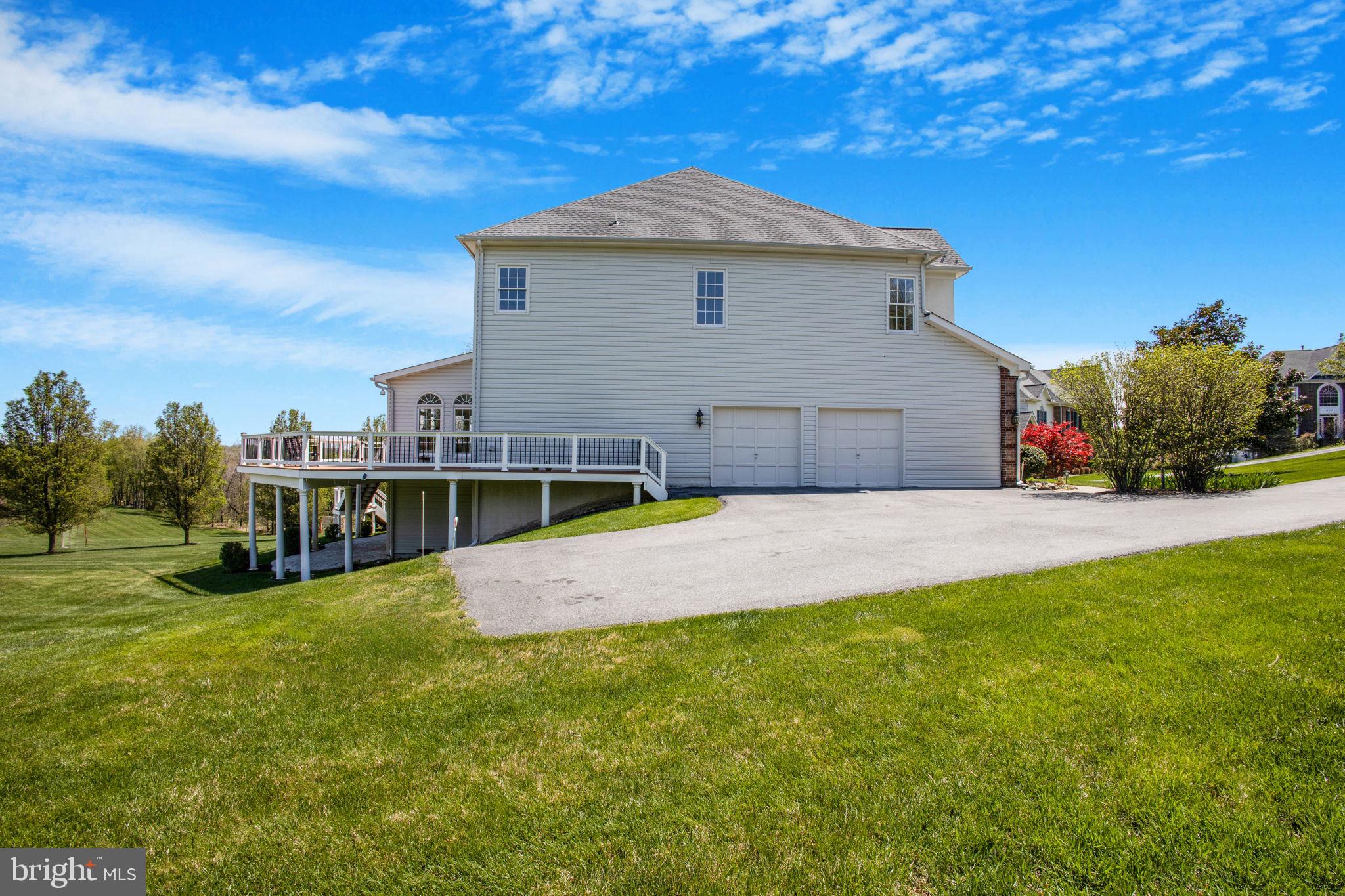 MONTICELLO - Residential