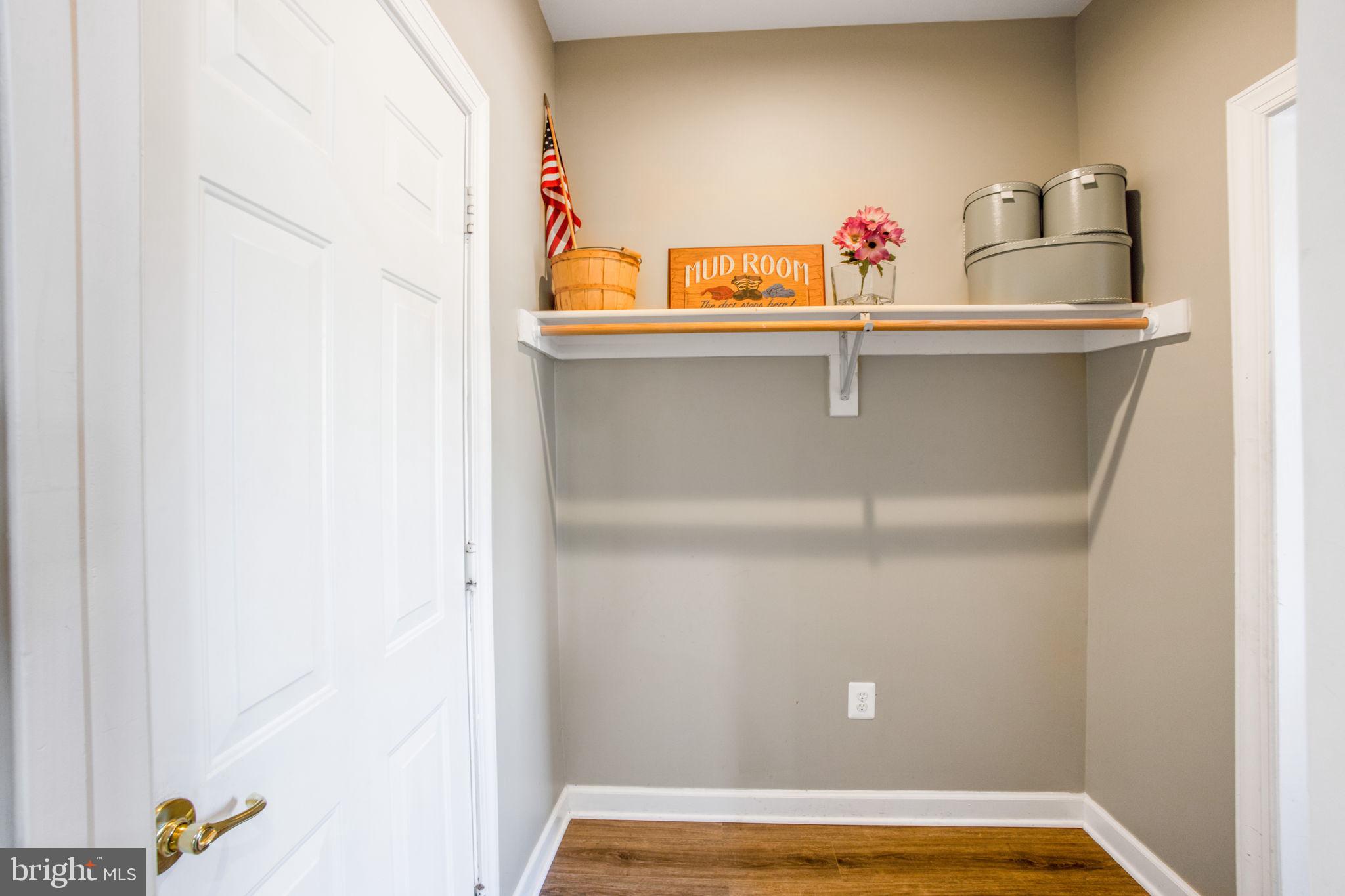 MONTICELLO - Residential