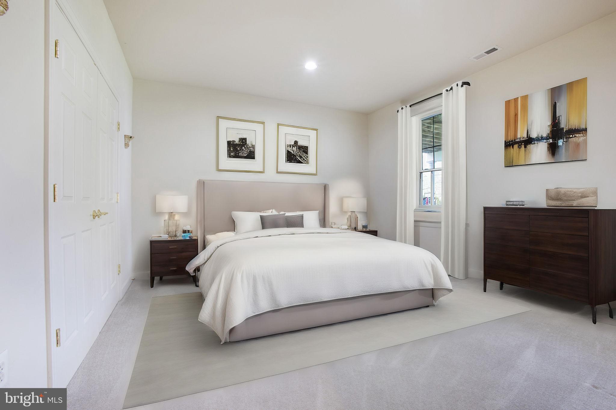 MONTICELLO - Residential