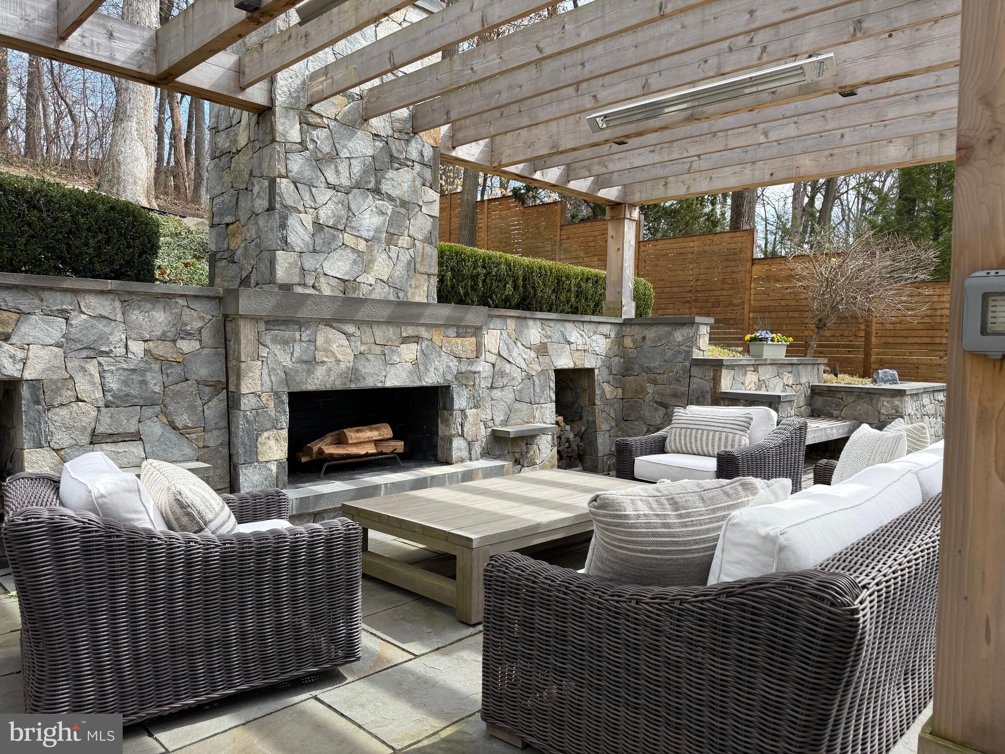 BANNOCKBURN - Residential