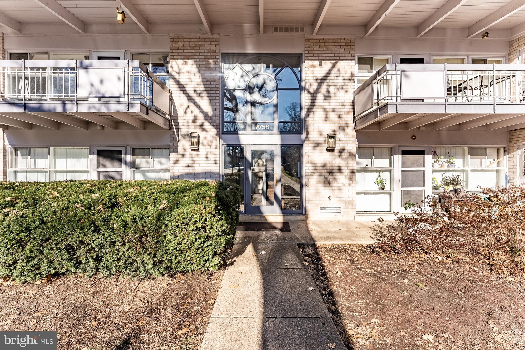 HERITAGE WOODS NORTH - Residential