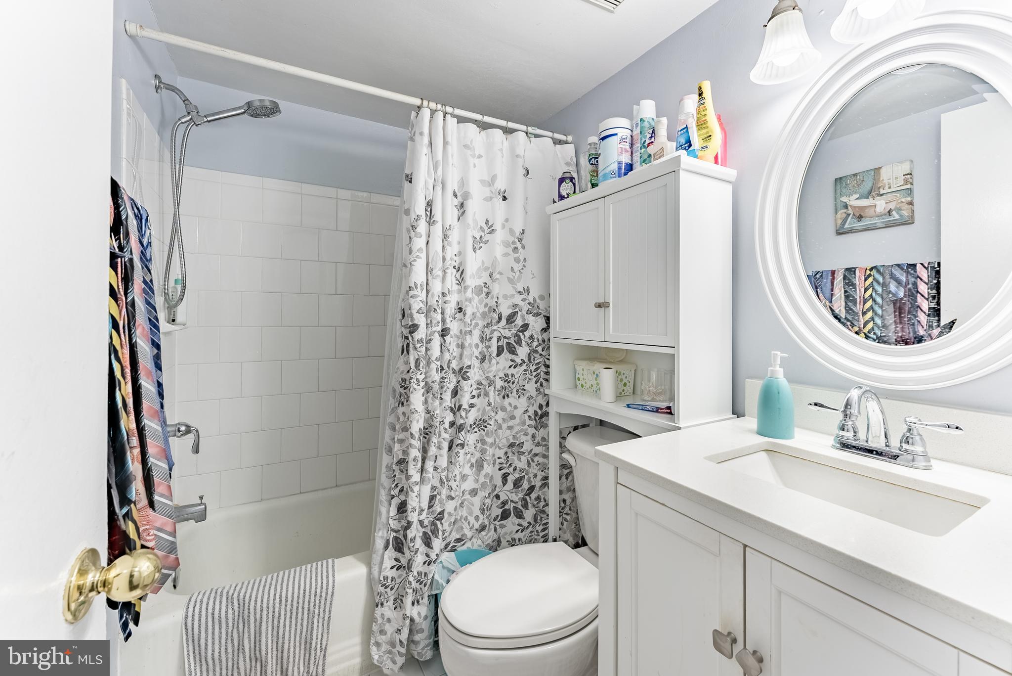 HERITAGE WOODS NORTH - Residential