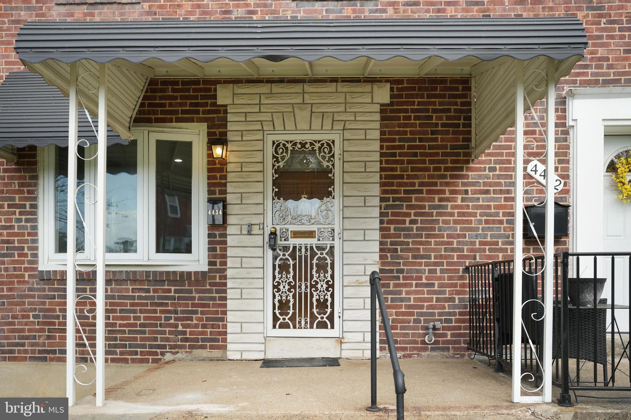 UPLANDS - Residential