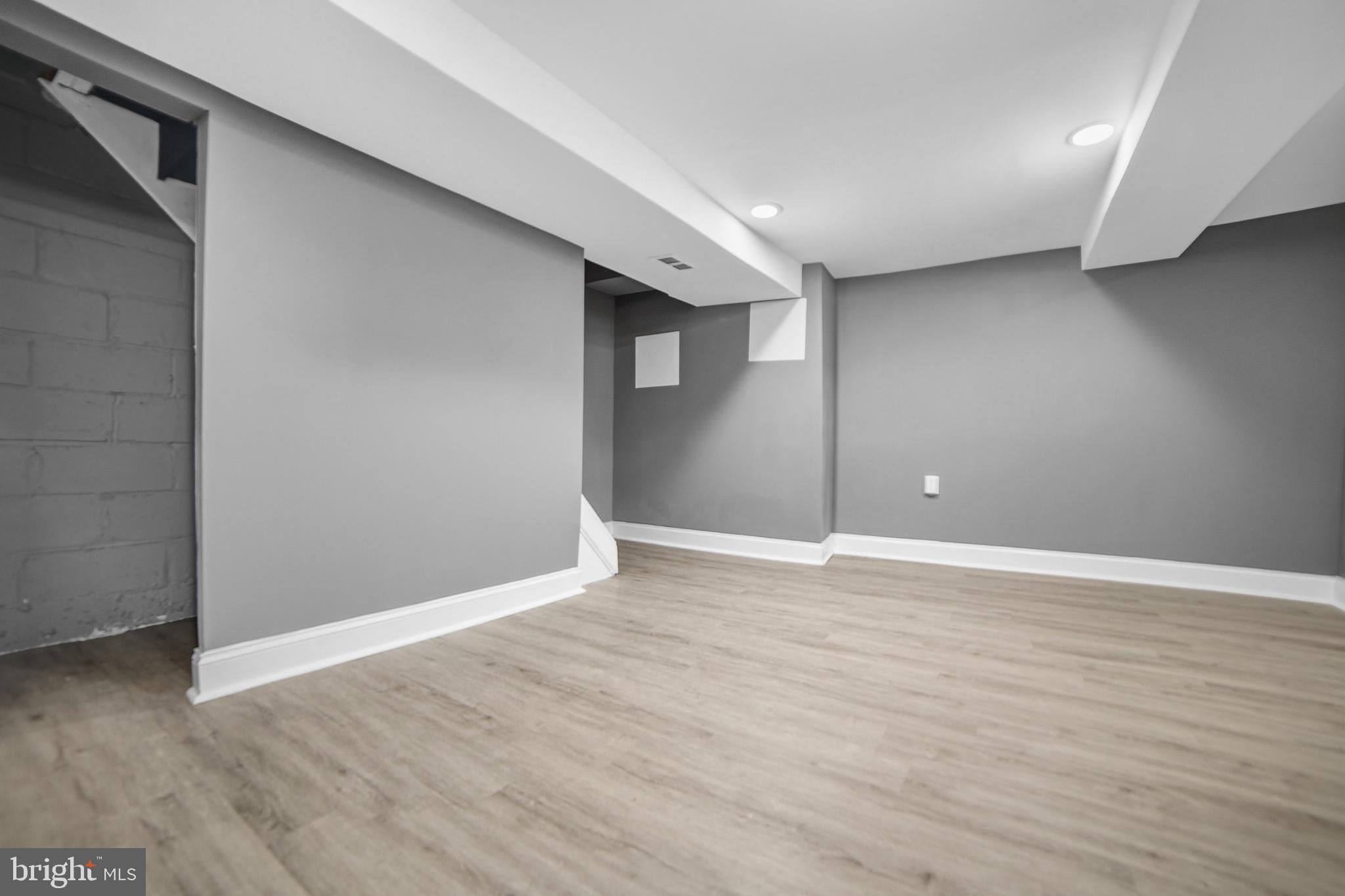 UPLANDS - Residential