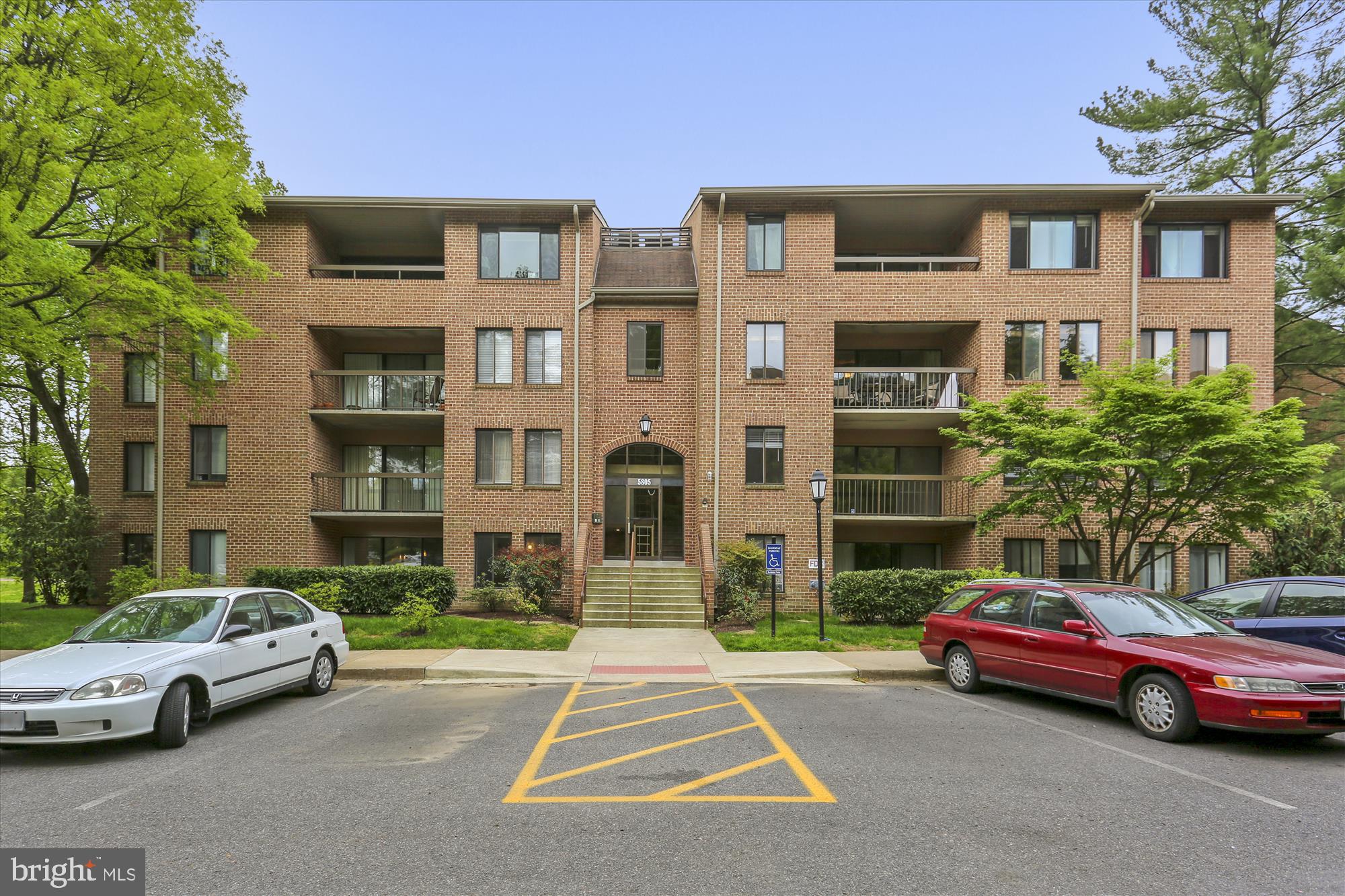 GEORGETOWN VILLAGE - Residential