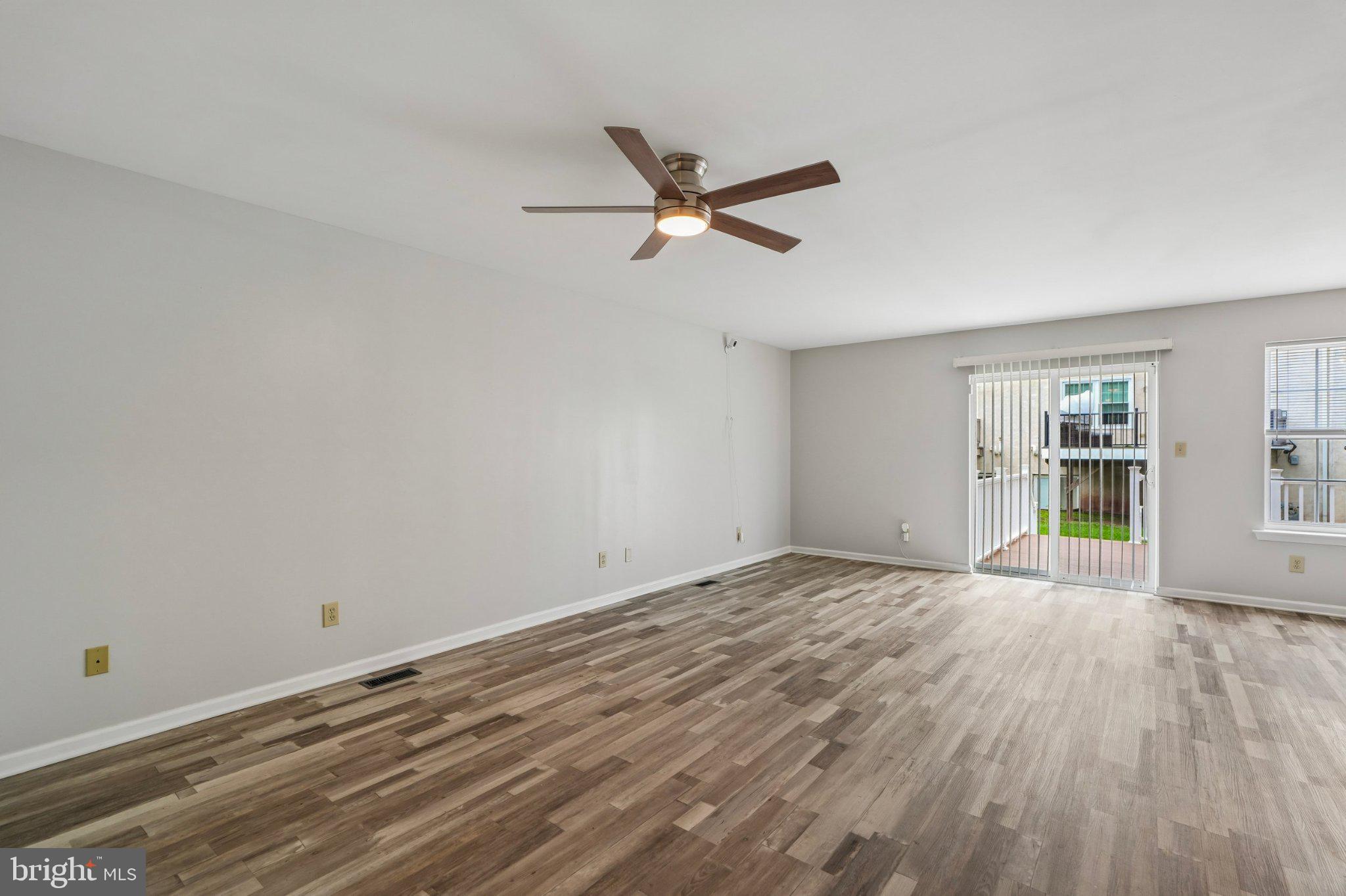 917 CARRINGTON DRIVE