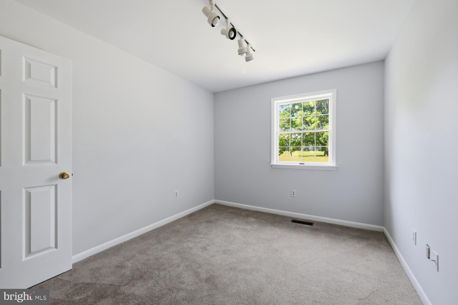 MCDANIEL - Residential