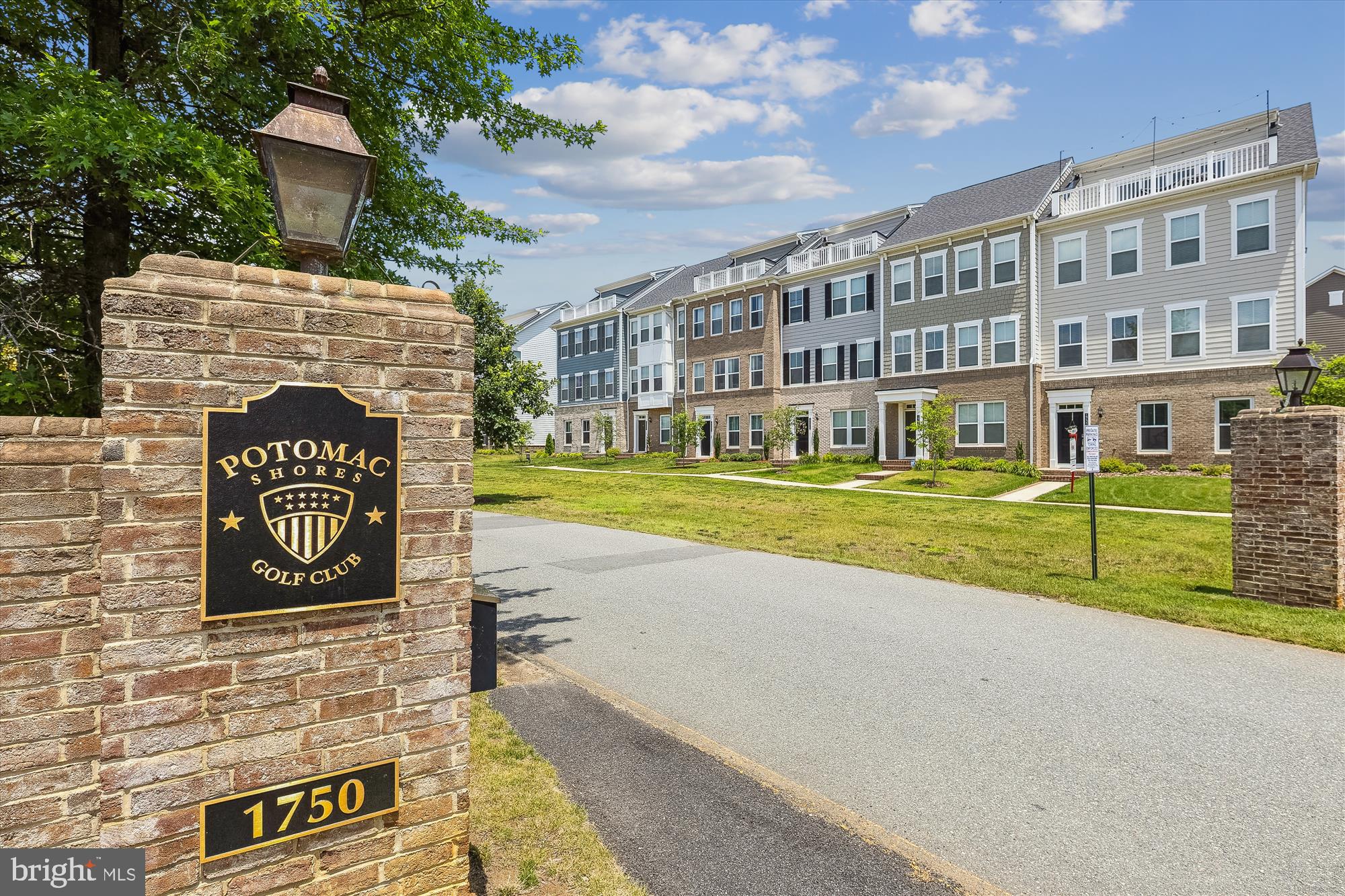 POTOMAC SHORES - Residential