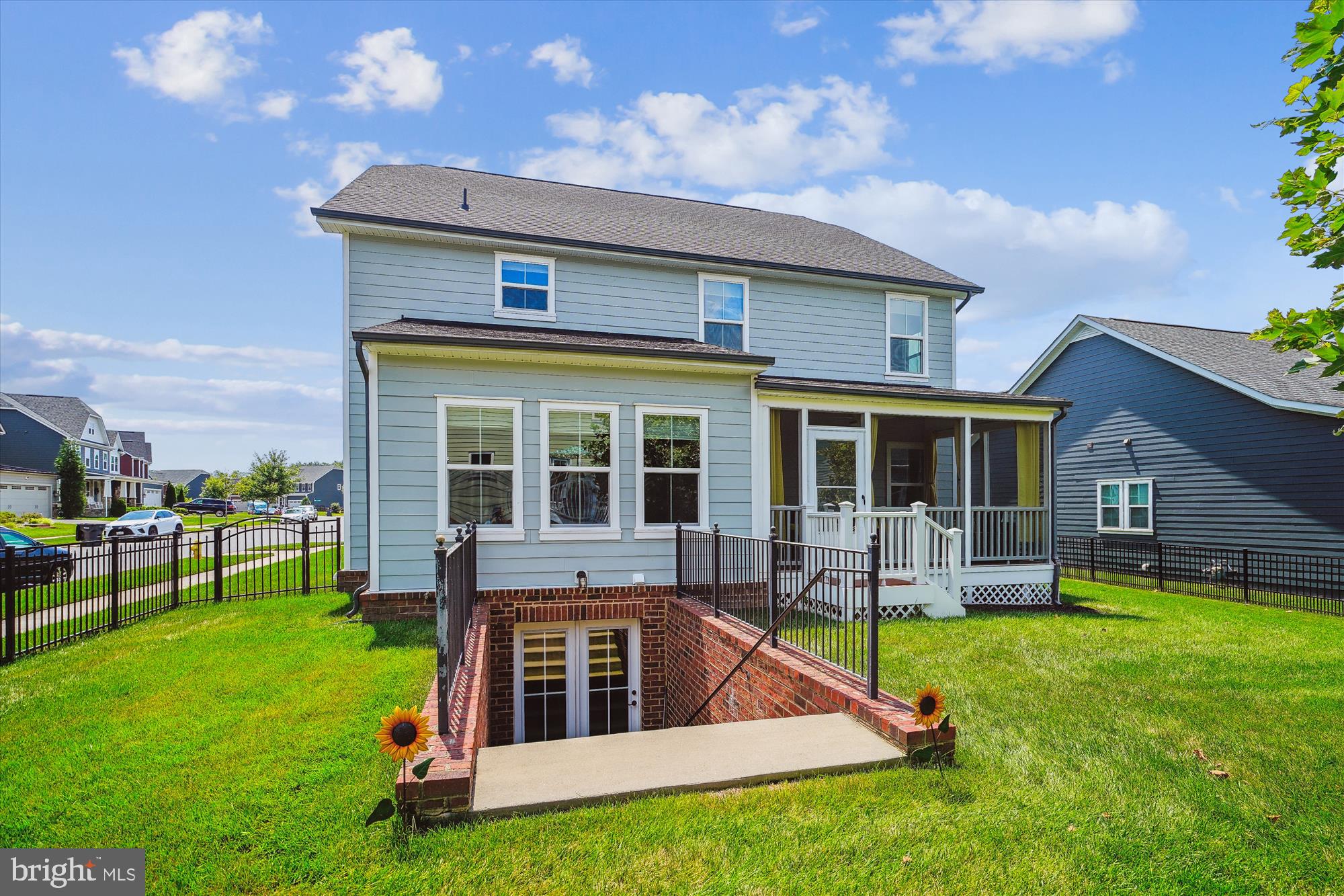 POTOMAC SHORES - Residential