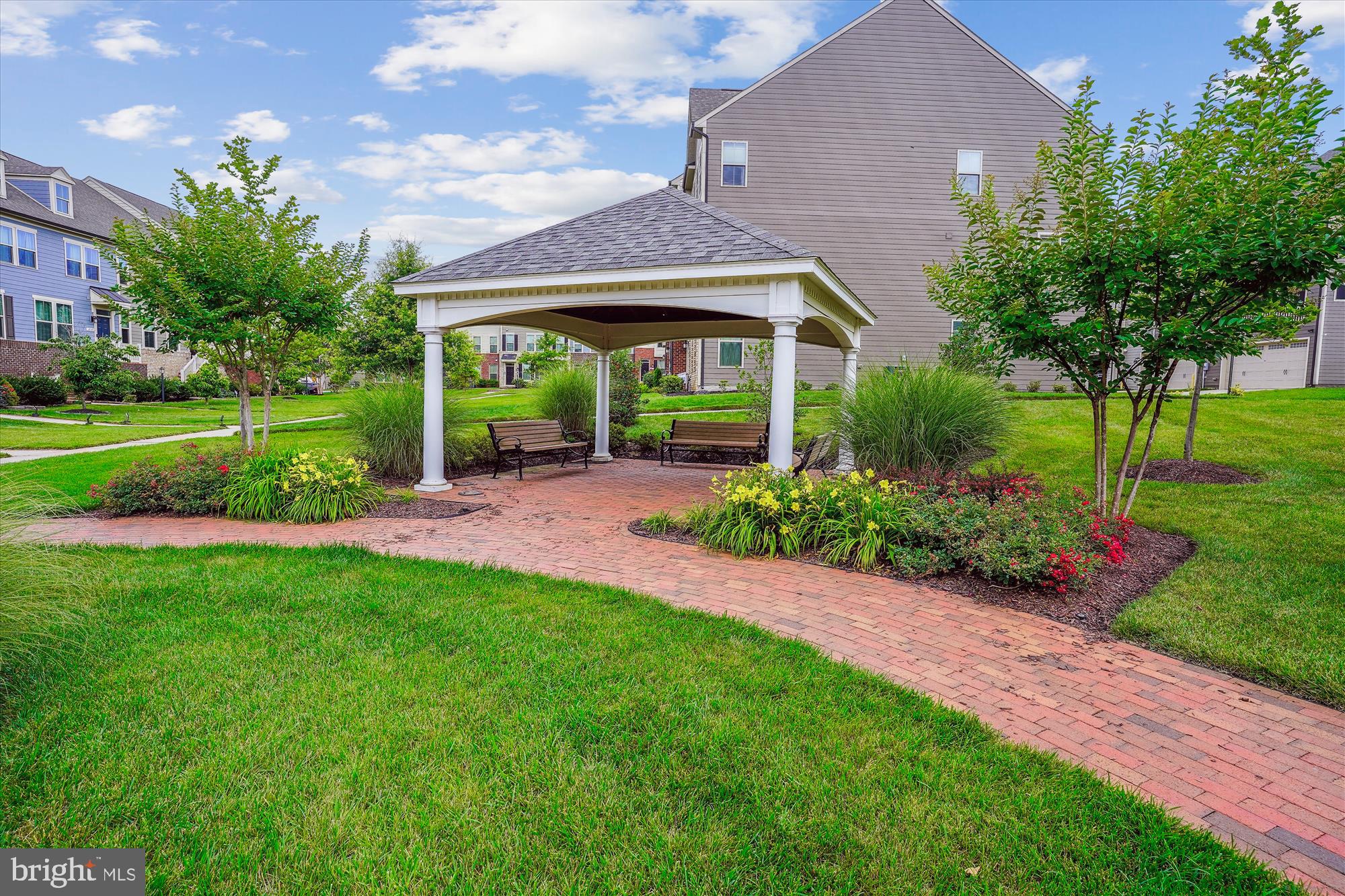 POTOMAC SHORES - Residential