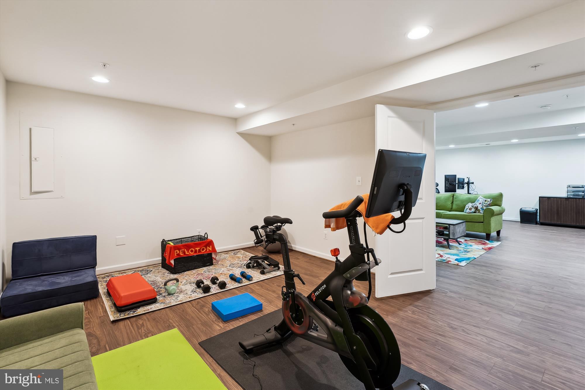 POTOMAC SHORES - Residential