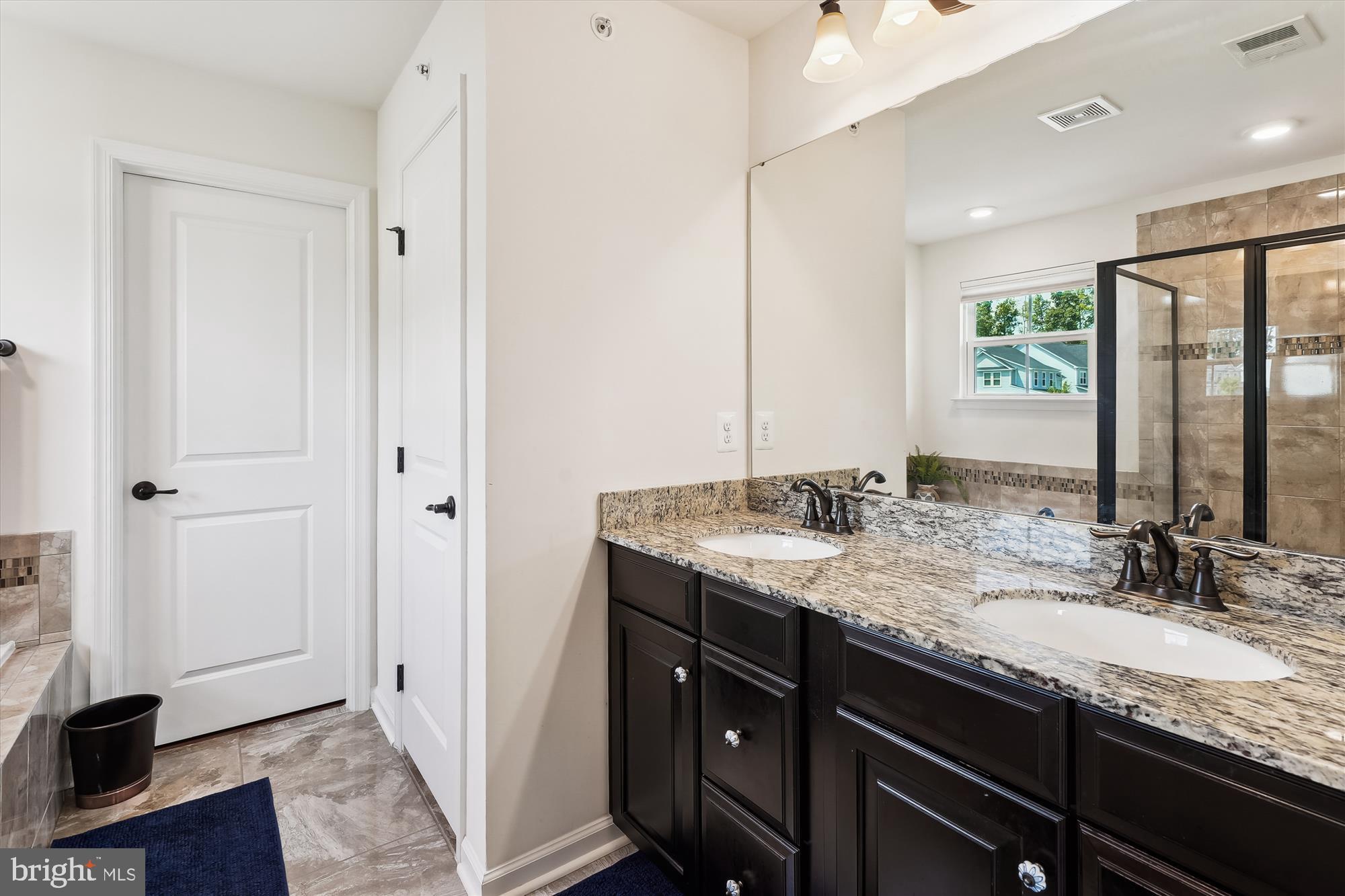 POTOMAC SHORES - Residential