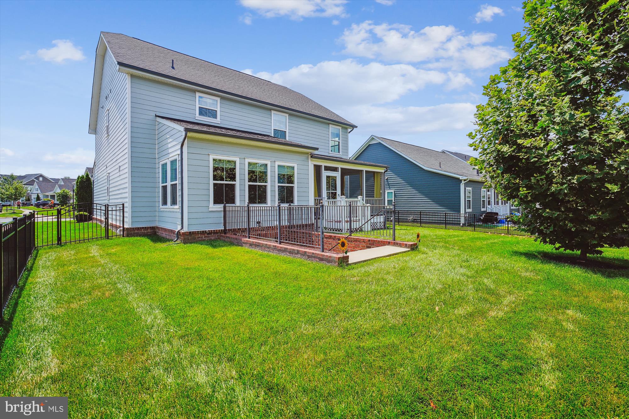 POTOMAC SHORES - Residential