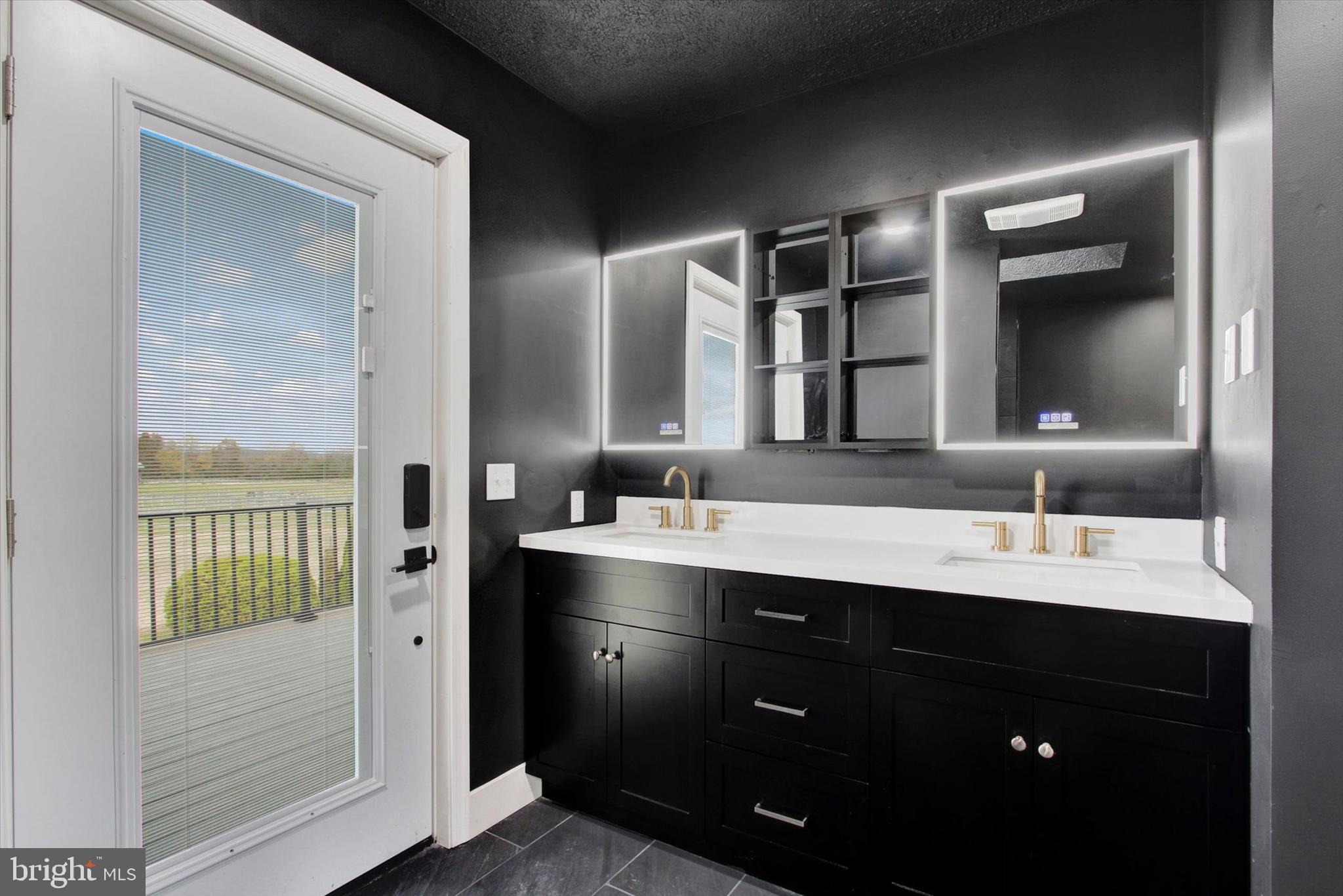 LITTLESTOWN AREA - Residential