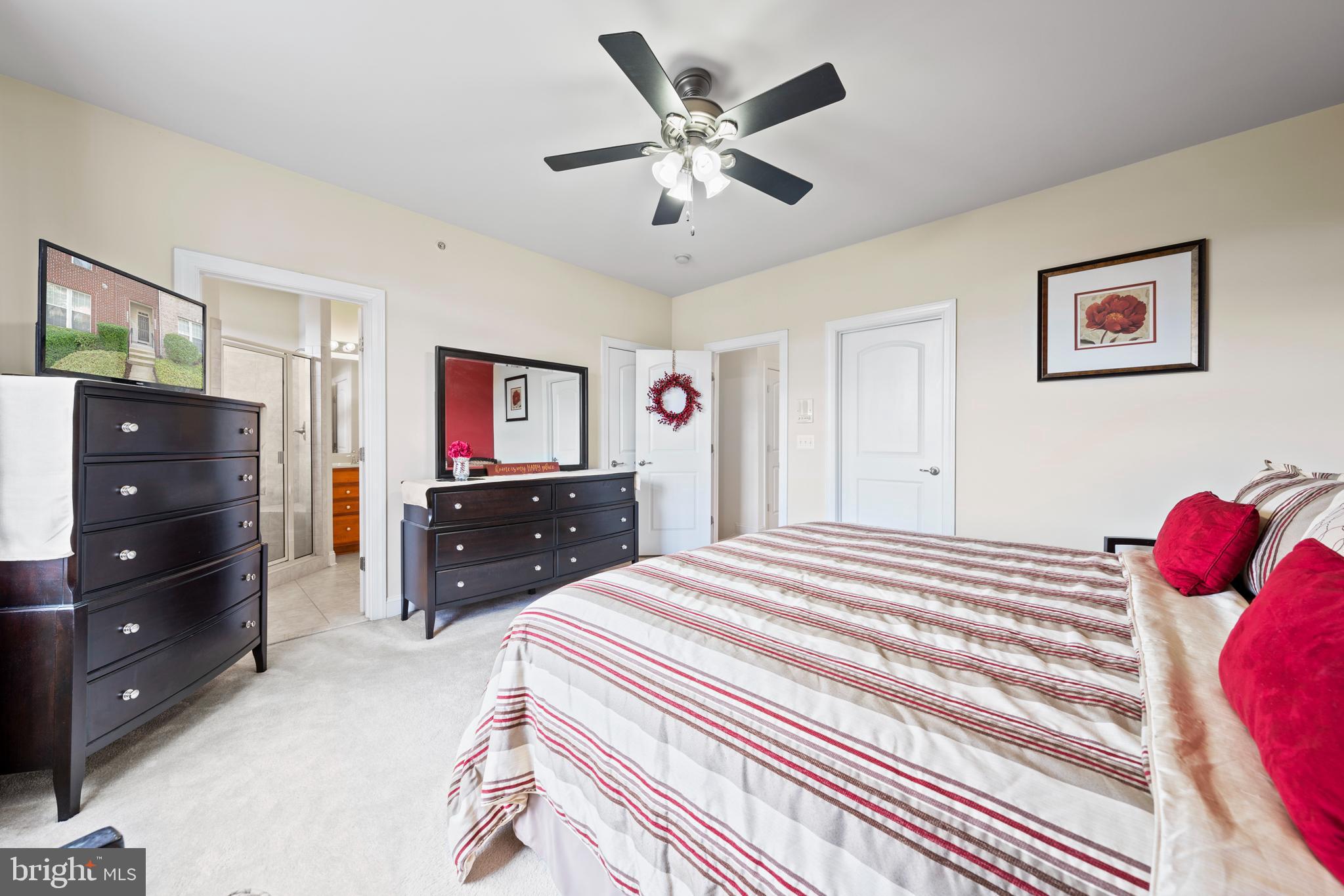 POTOMAC CLUB - Residential