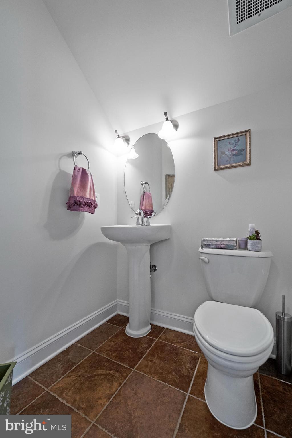 POTOMAC CLUB - Residential