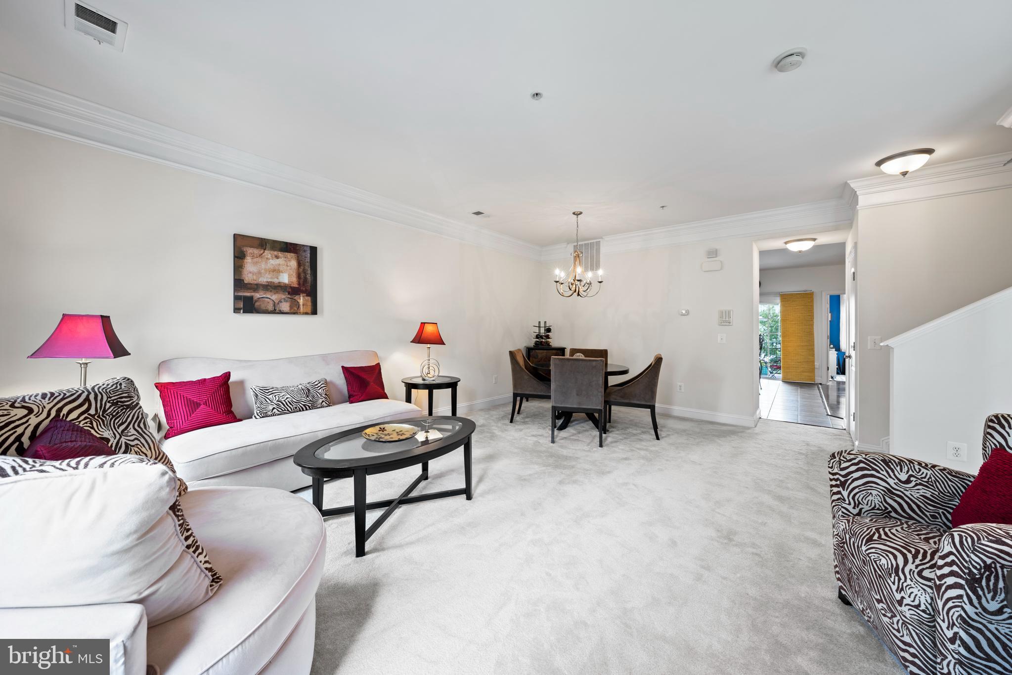 POTOMAC CLUB - Residential