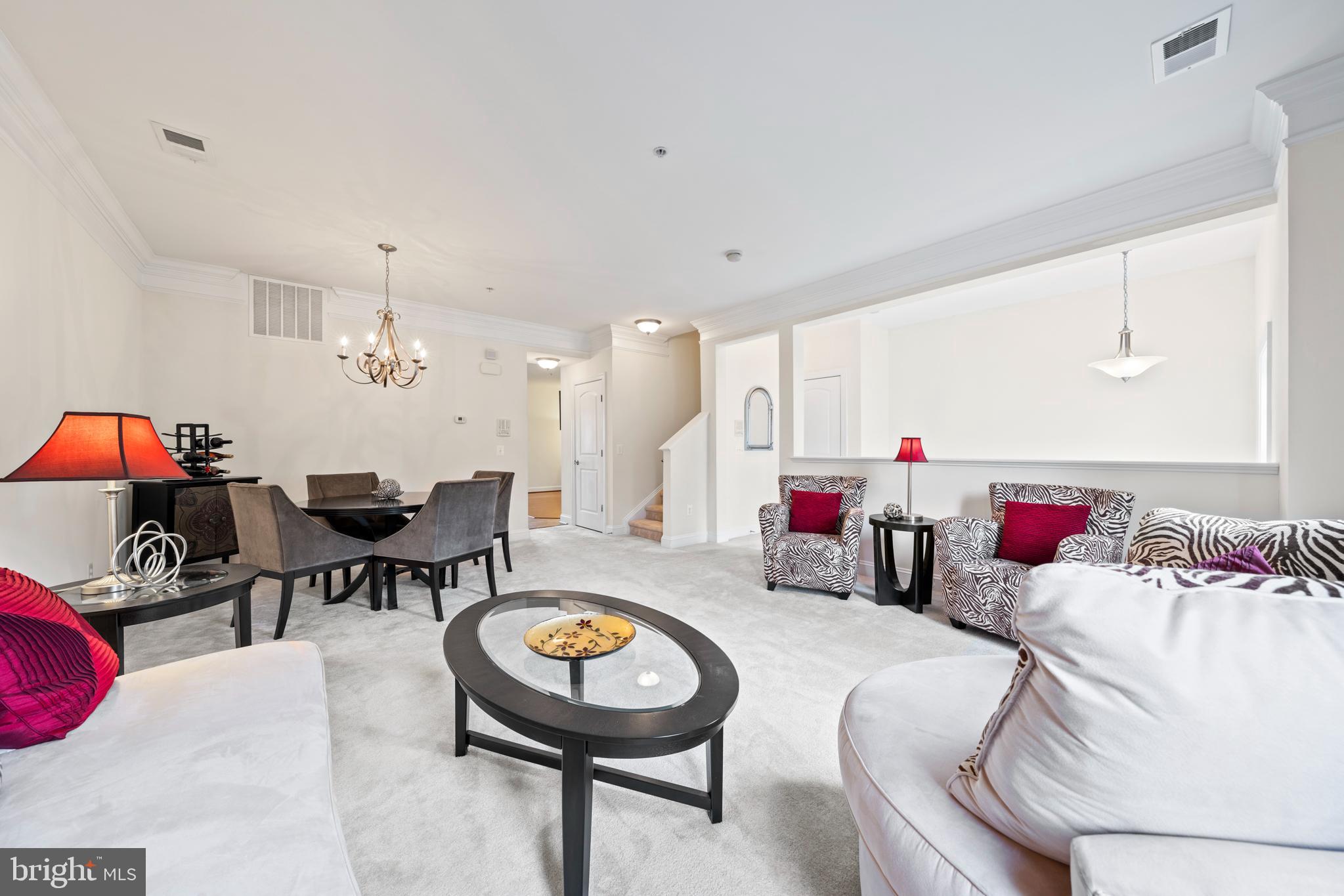 POTOMAC CLUB - Residential