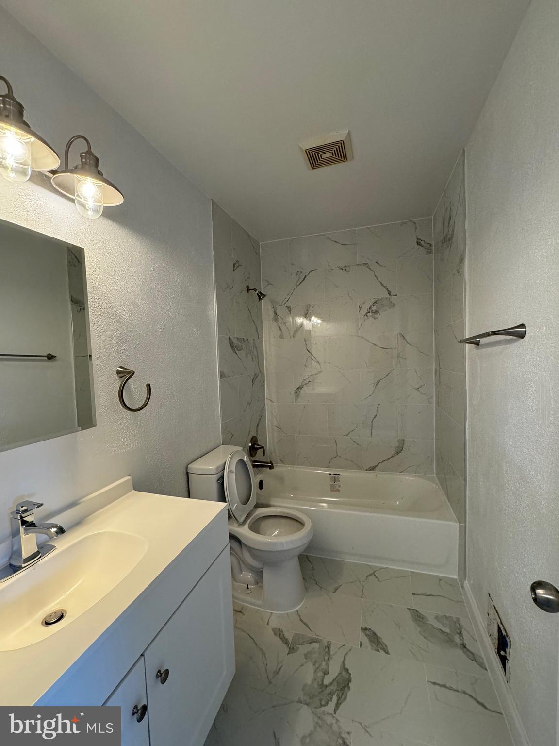 POINT OF WOODS EAST - Residential