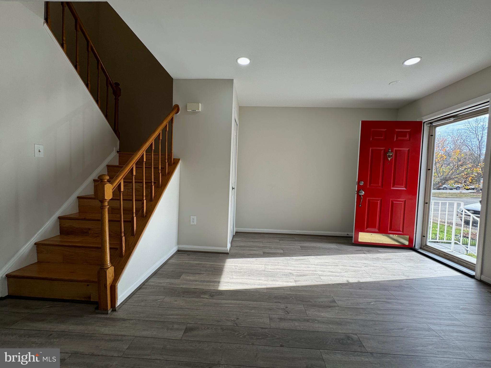 POINT OF WOODS EAST - Residential