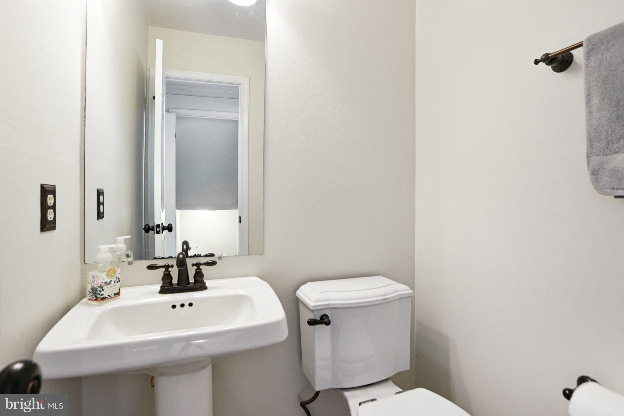 OLD DRANESVILLE HUNT CLUB - Residential