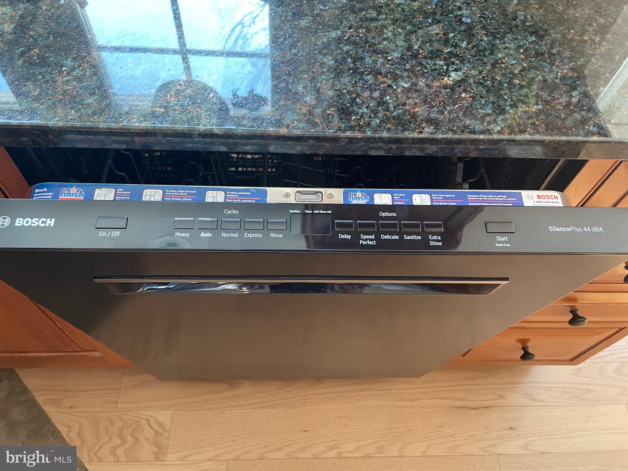 OLD DRANESVILLE HUNT CLUB - Residential