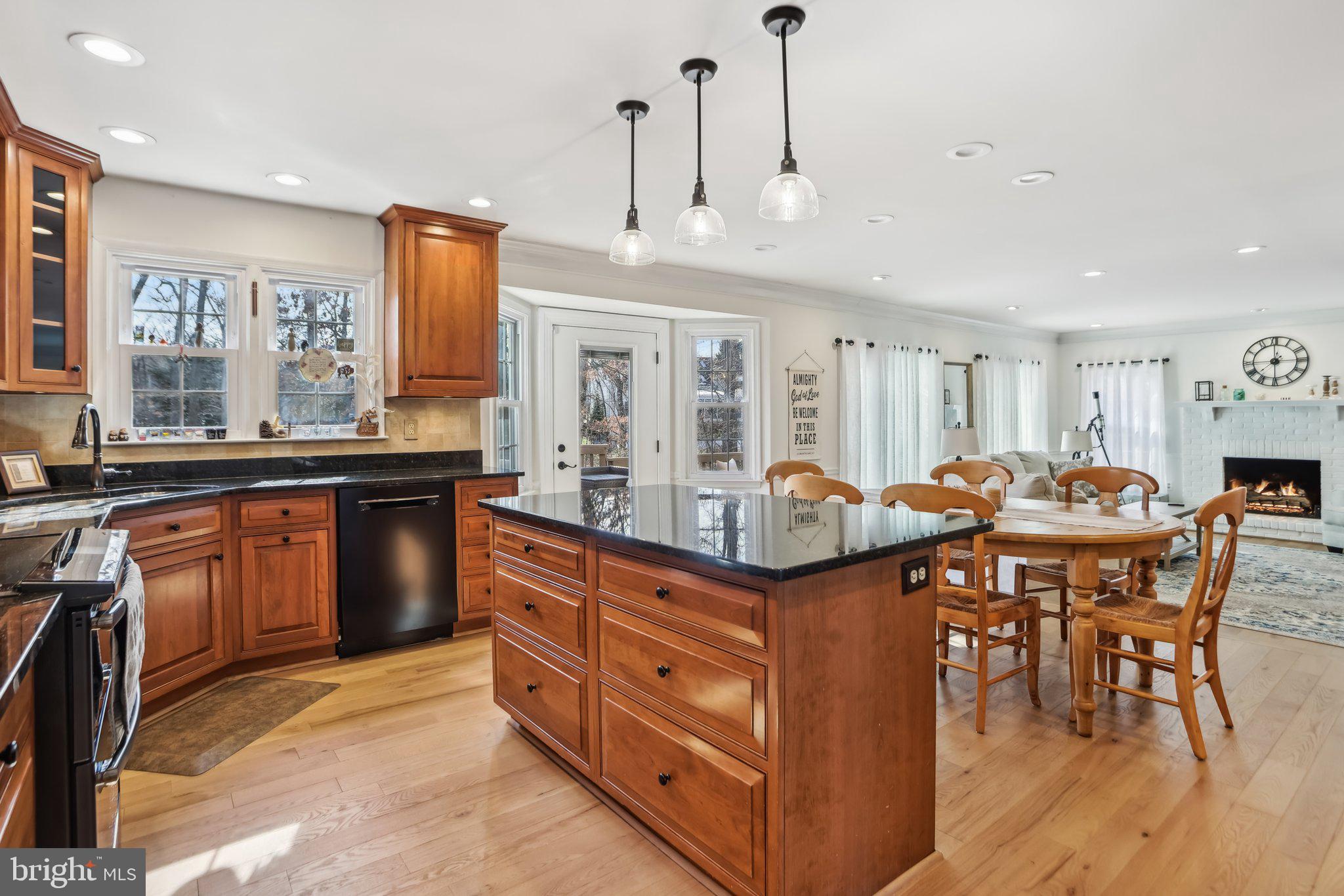 OLD DRANESVILLE HUNT CLUB - Residential