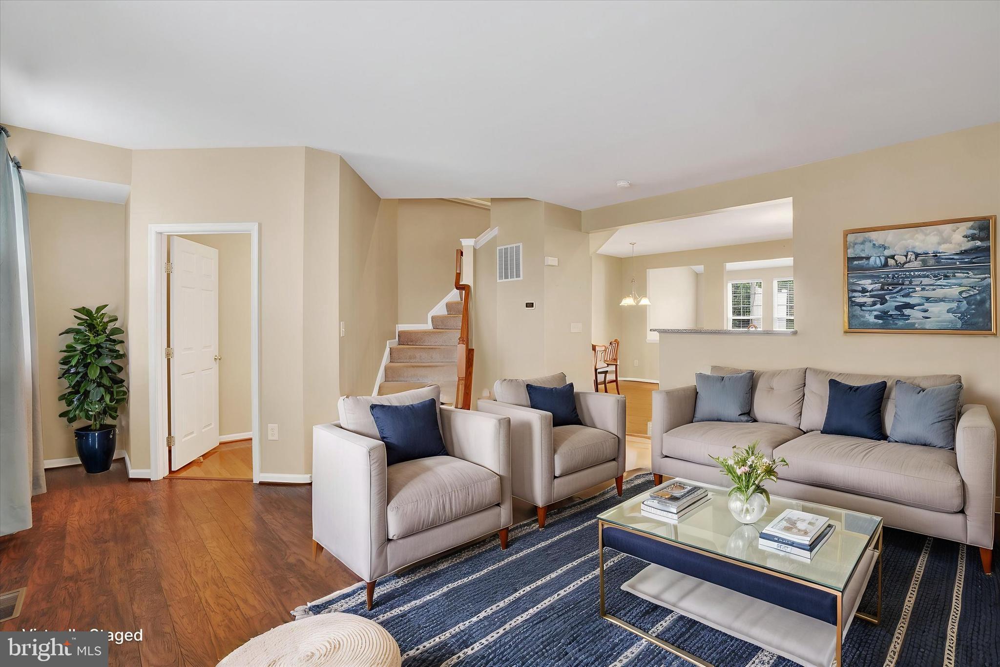 CARRIAGE HILL - Residential