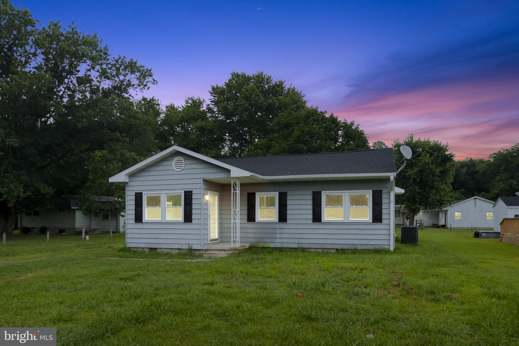 MANOKIN GLEN - Residential