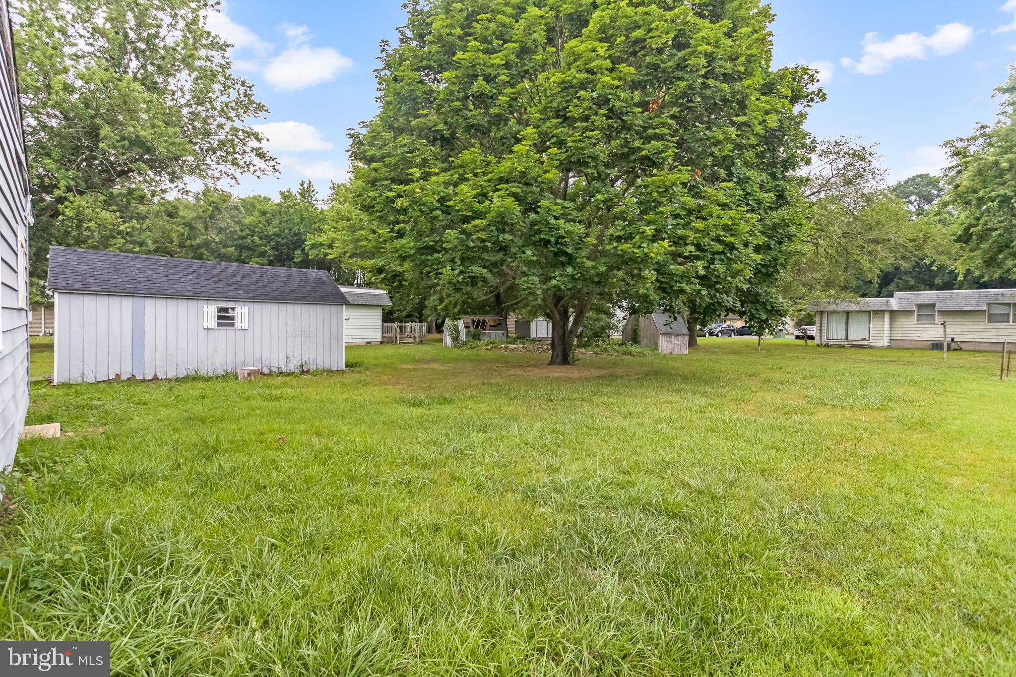 MANOKIN GLEN - Residential