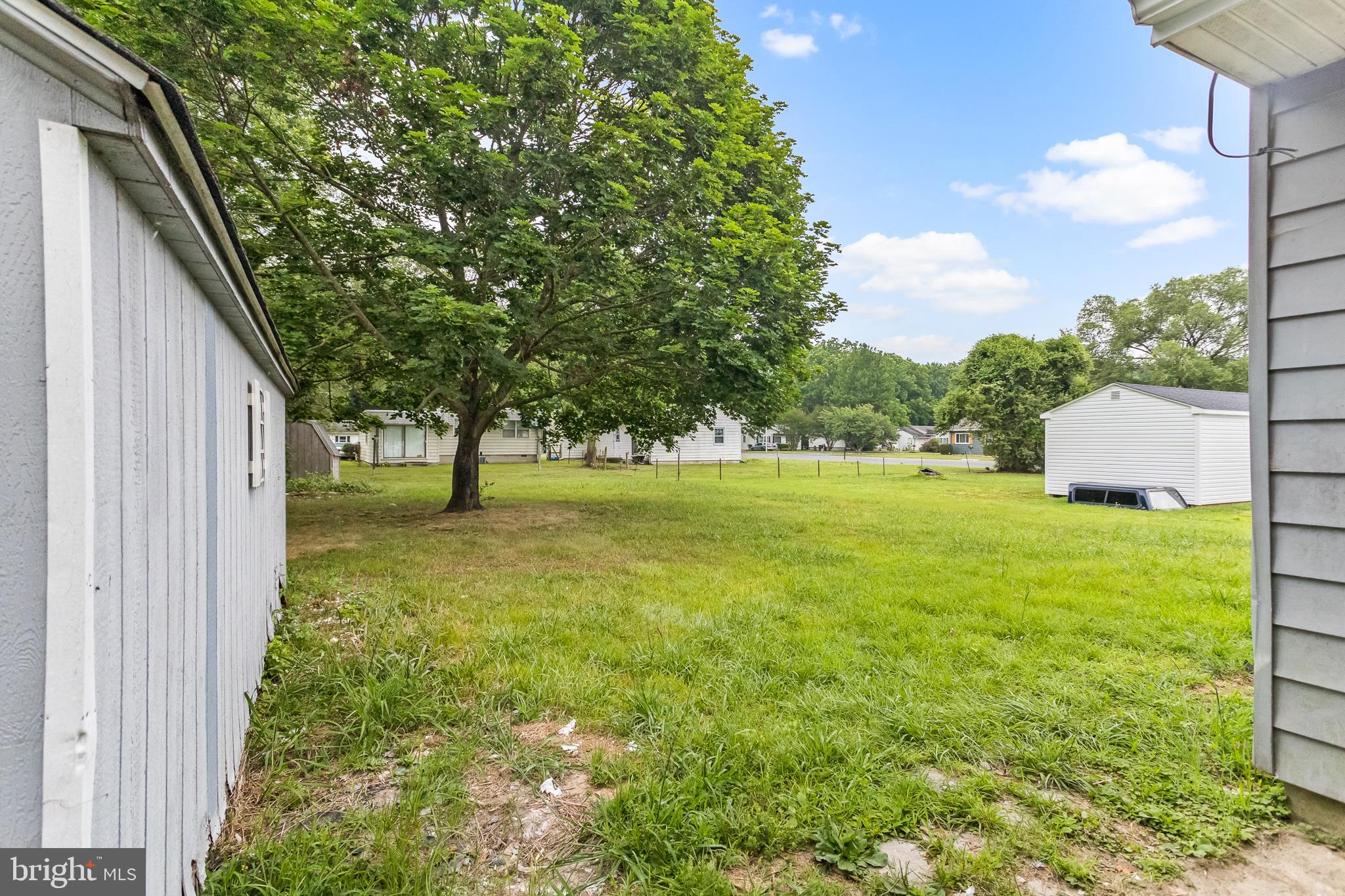 MANOKIN GLEN - Residential